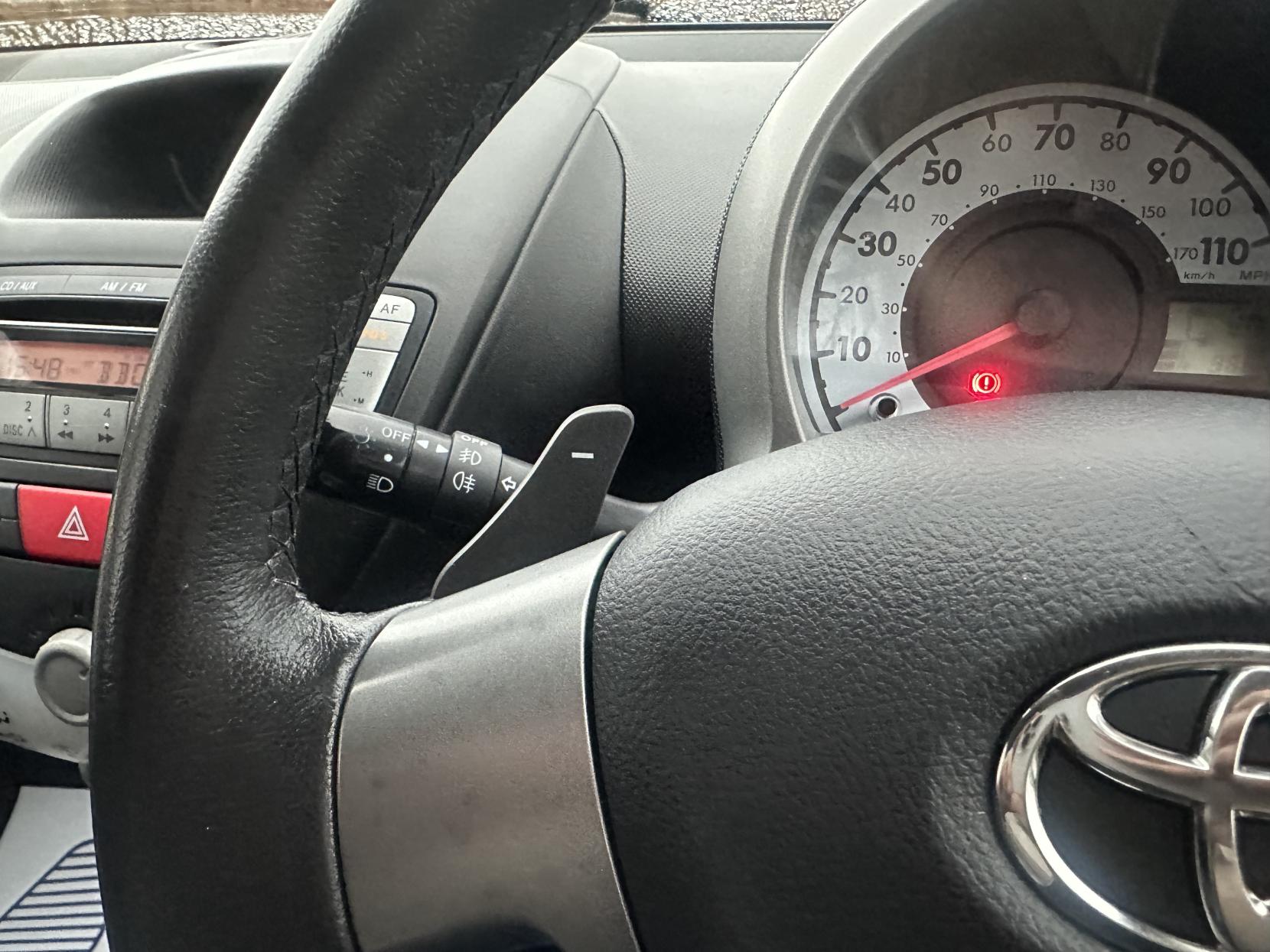 Toyota AYGO 1.0 VVT-i Fire Hatchback 5dr Petrol MultiMode Euro 5 (a/c) (67 ps)