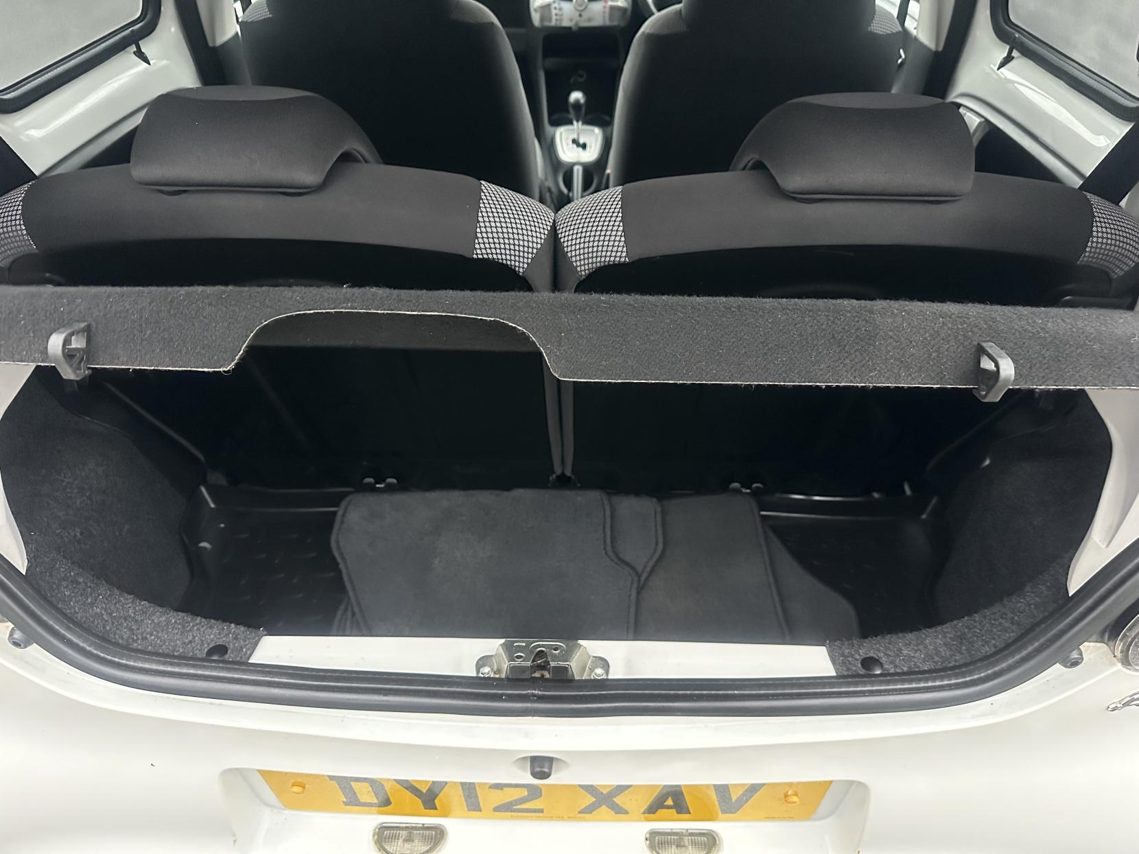 Toyota AYGO 1.0 VVT-i Fire Hatchback 5dr Petrol MultiMode Euro 5 (a/c) (67 ps)