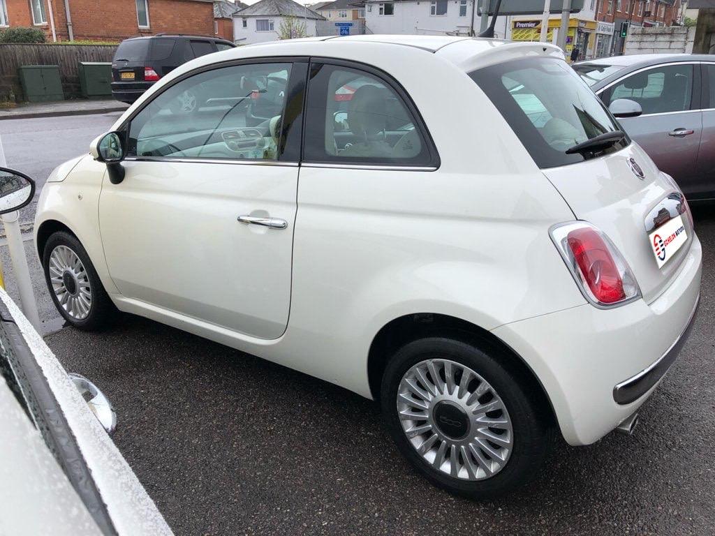 Fiat 500 1.2 Lounge Hatchback 3dr Petrol Manual Euro 4 (69 bhp)