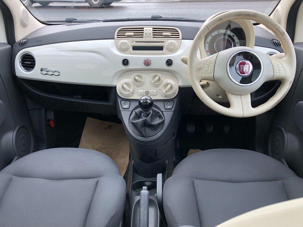 Fiat 500 1.2 Lounge Hatchback 3dr Petrol Manual Euro 4 (69 bhp)