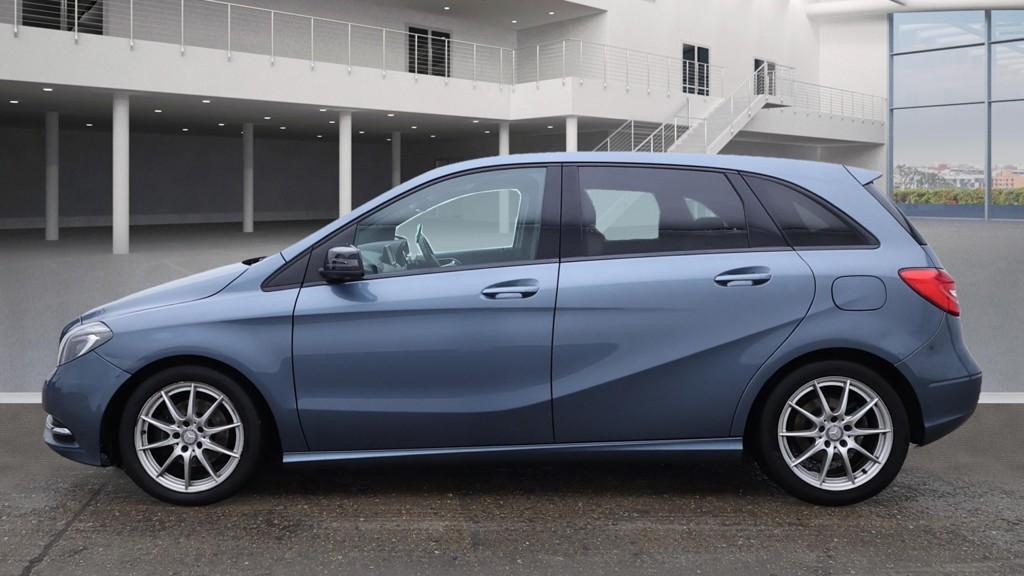 Mercedes-Benz B Class 1.5 B180 CDI Sport MPV 5dr Diesel 7G-DCT Euro 5 (s/s) (109 ps)