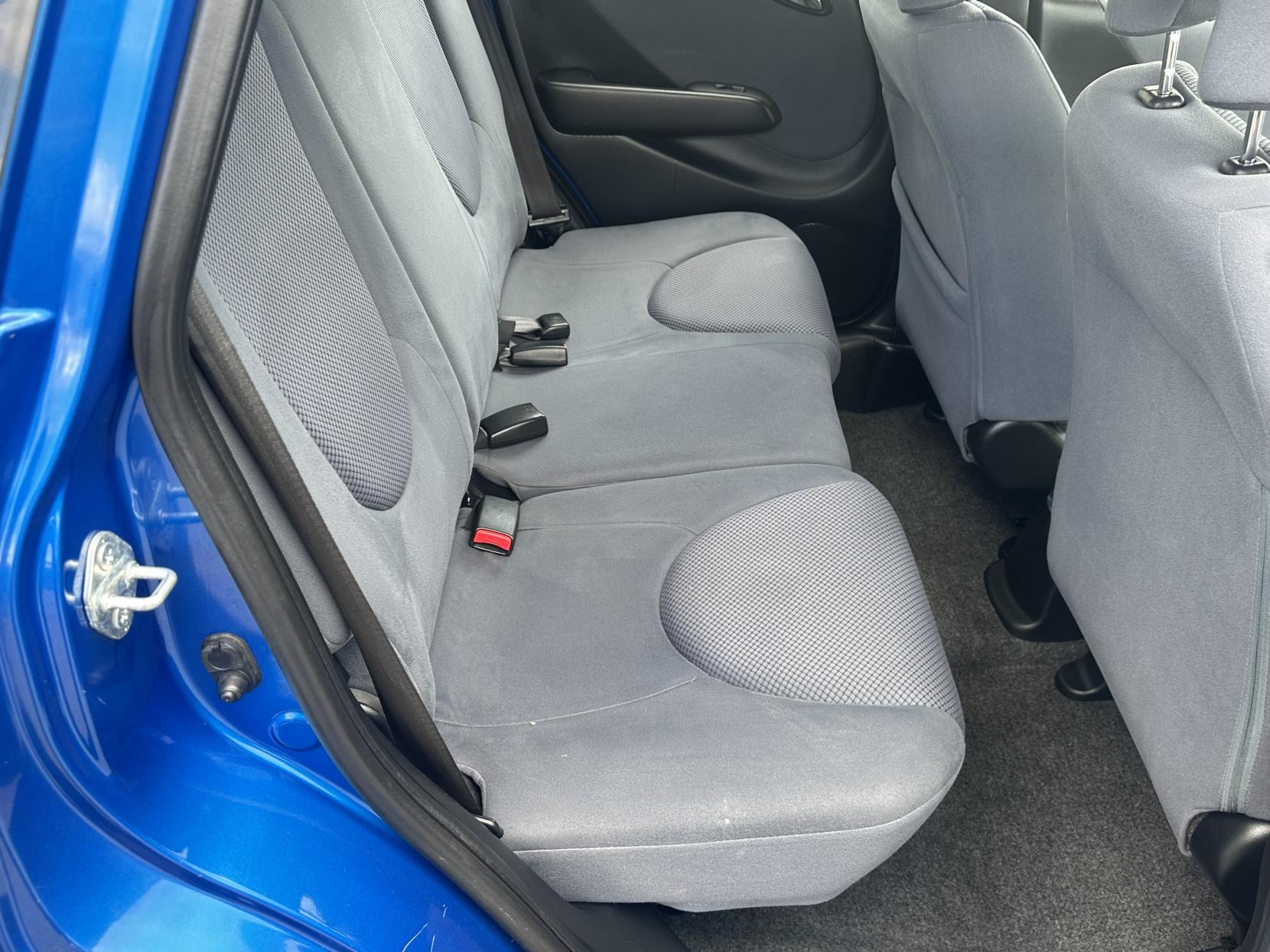 Honda Jazz 1.4 i-DSI SE Hatchback 5dr Petrol CVT-7 (139 g/km, 82 bhp)