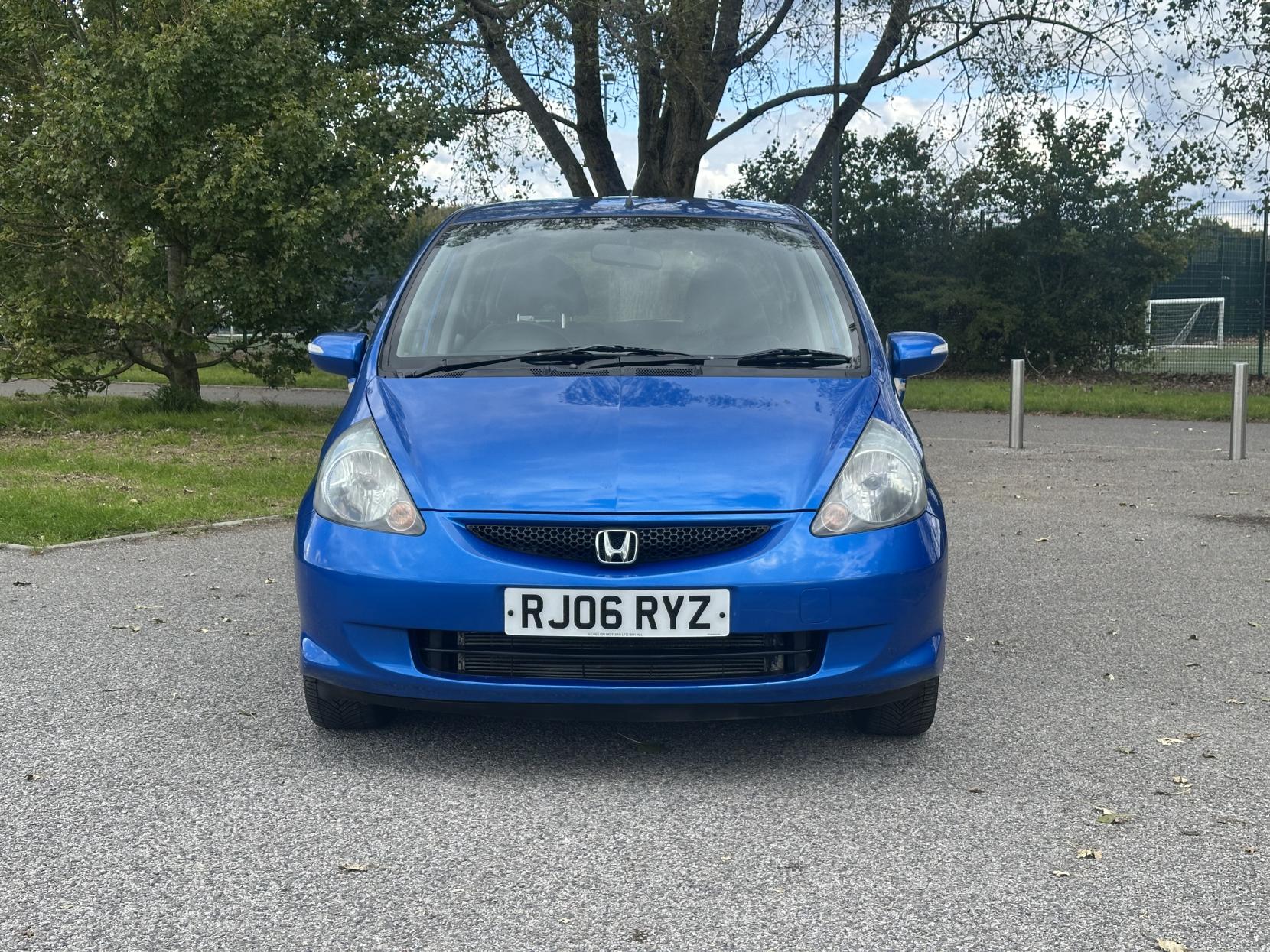 Honda Jazz 1.4 i-DSI SE Hatchback 5dr Petrol CVT-7 (139 g/km, 82 bhp)