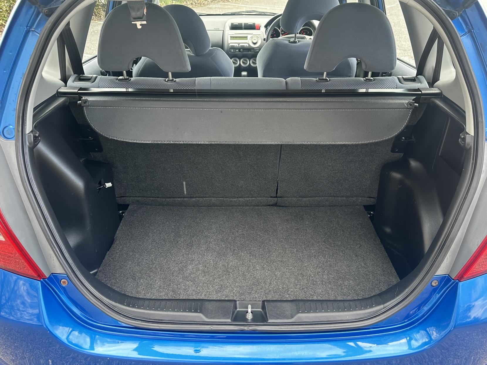 Honda Jazz 1.4 i-DSI SE Hatchback 5dr Petrol CVT-7 (139 g/km, 82 bhp)