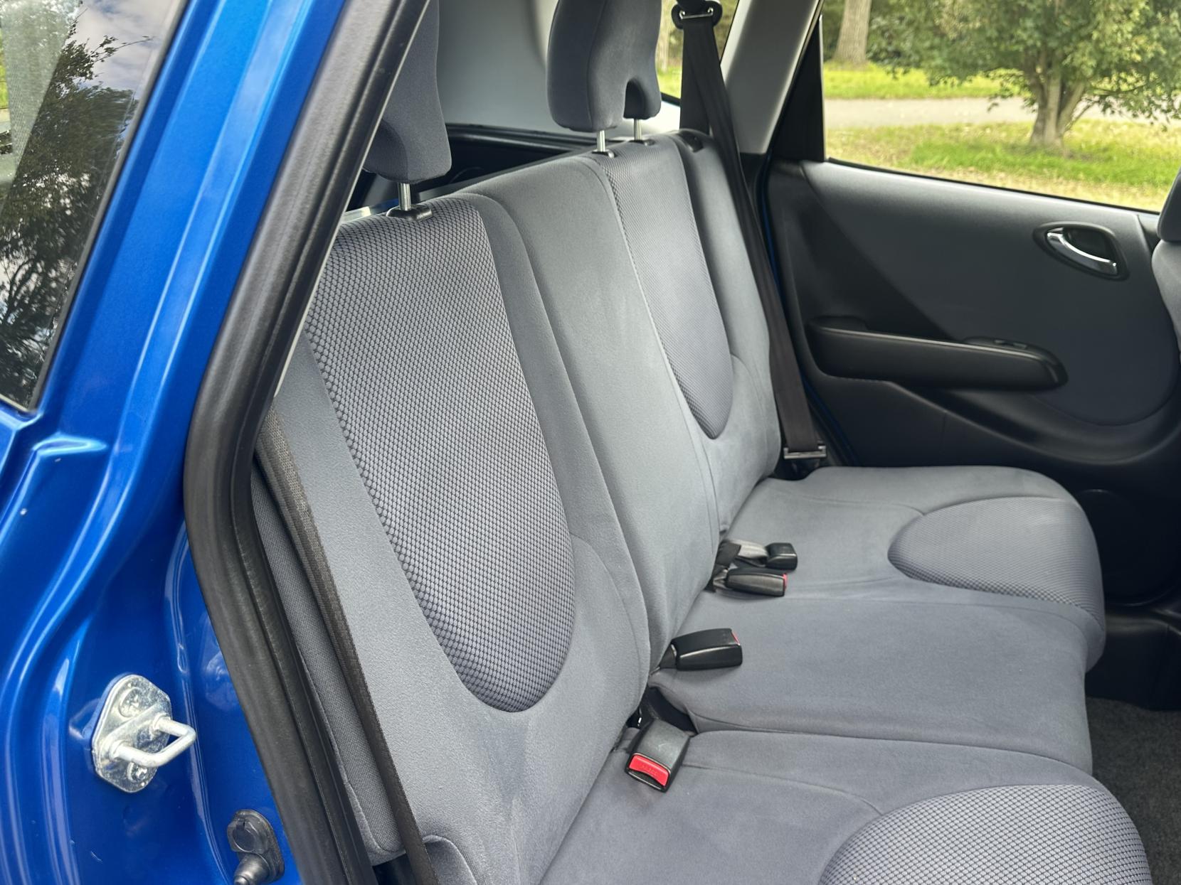 Honda Jazz 1.4 i-DSI SE Hatchback 5dr Petrol CVT-7 (139 g/km, 82 bhp)