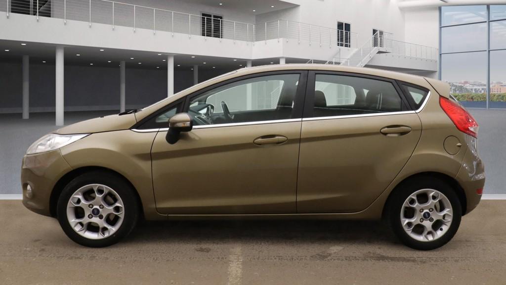 Ford Fiesta 1.4 Zetec Hatchback 5dr Petrol Manual (133 g/km, 94 bhp)