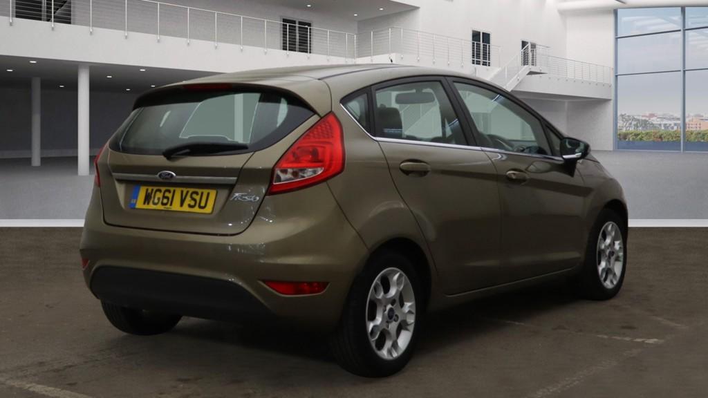Ford Fiesta 1.4 Zetec Hatchback 5dr Petrol Manual (133 g/km, 94 bhp)