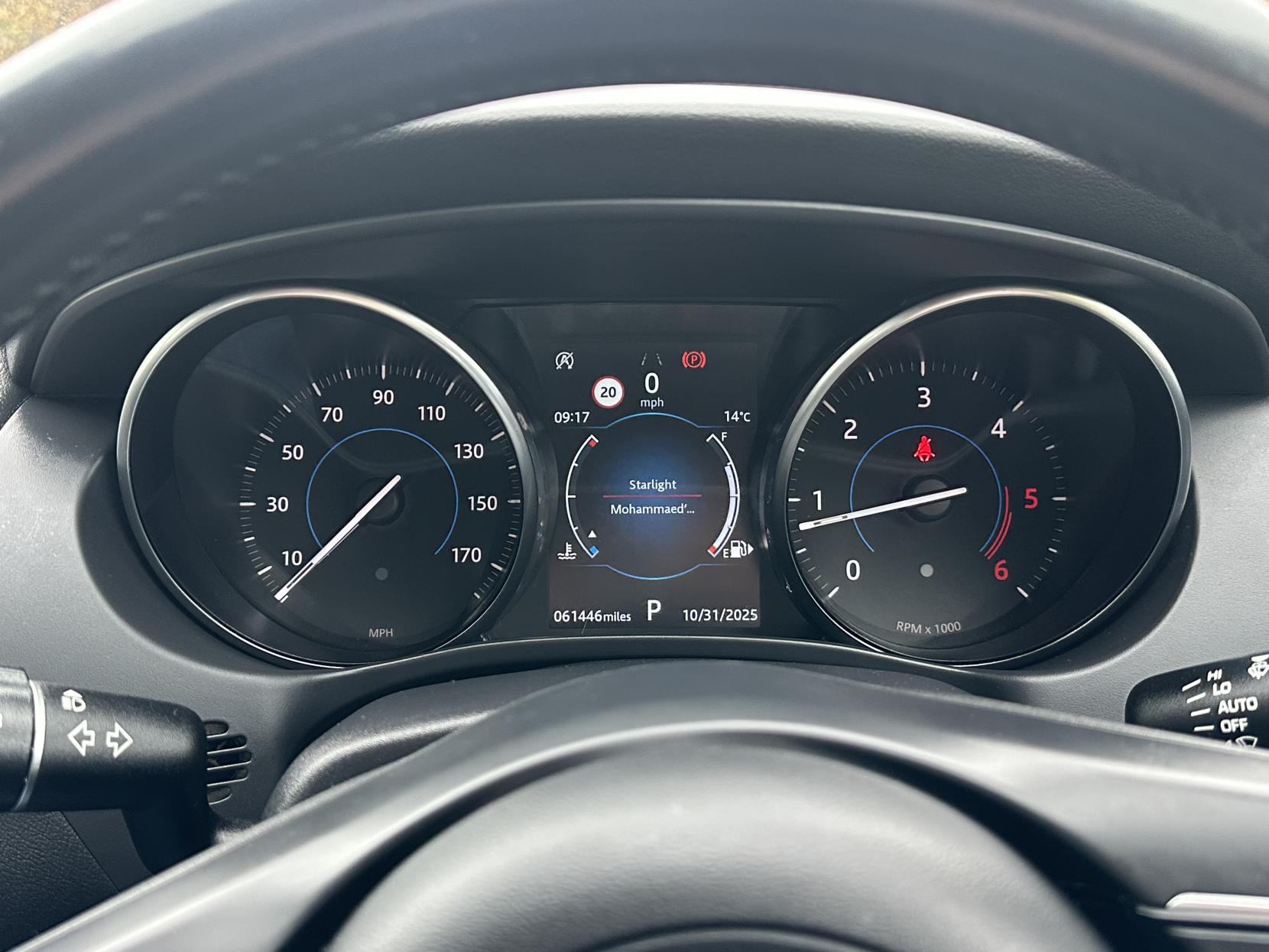 Jaguar XE 2.0d SE Saloon 4dr Diesel Auto Euro 6 (s/s) (163 ps)