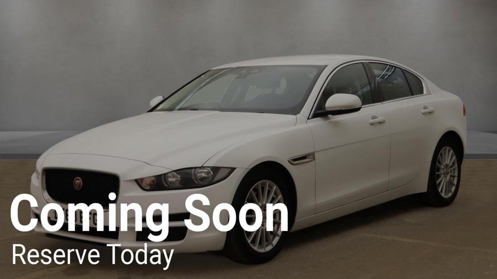 Jaguar XE 2.0d SE Saloon 4dr Diesel Auto Euro 6 (s/s) (163 ps)