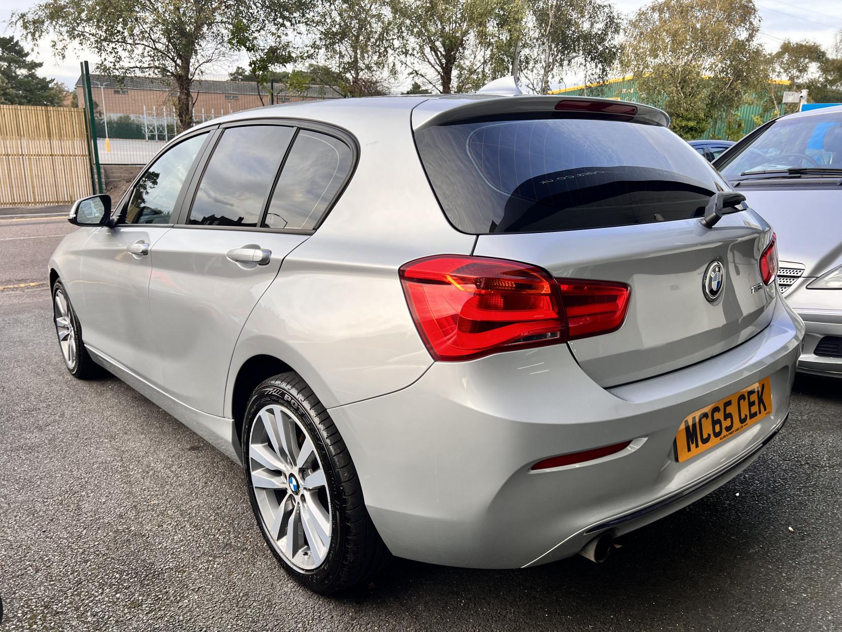 BMW 1 Series 1.5 118i Sport Hatchback 5dr Petrol Manual Euro 6 (s/s) (136 ps)