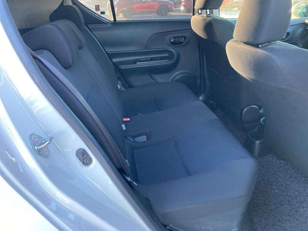 Toyota Aqua 1.5 2015