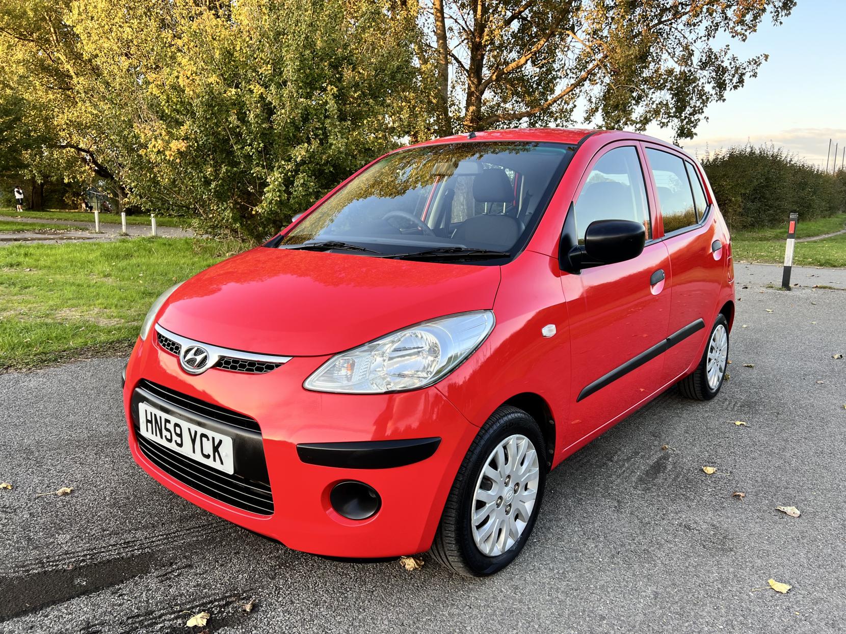 Hyundai i10 1.2 Classic Hatchback 5dr Petrol Manual Euro 4 (77 bhp)