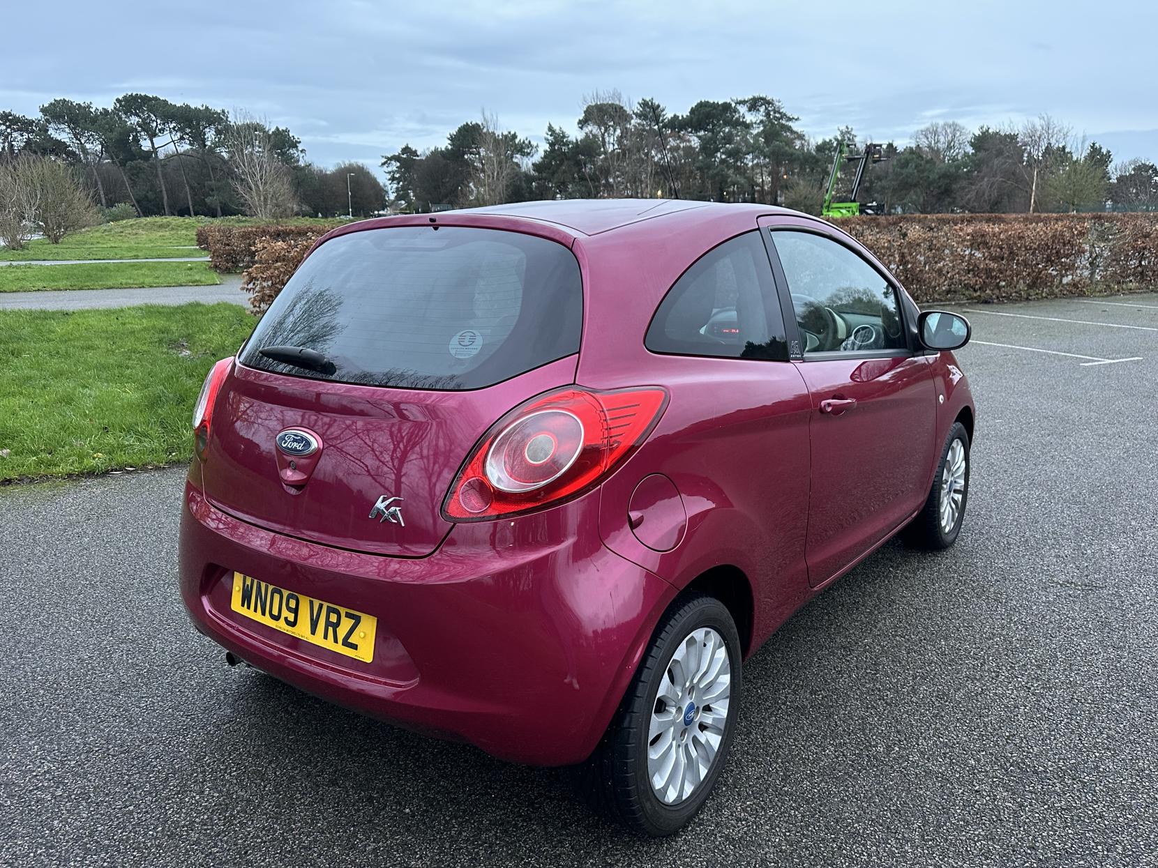 Ford Ka 1.2 Zetec Hatchback 3dr Petrol Manual Euro 4 (69 ps)