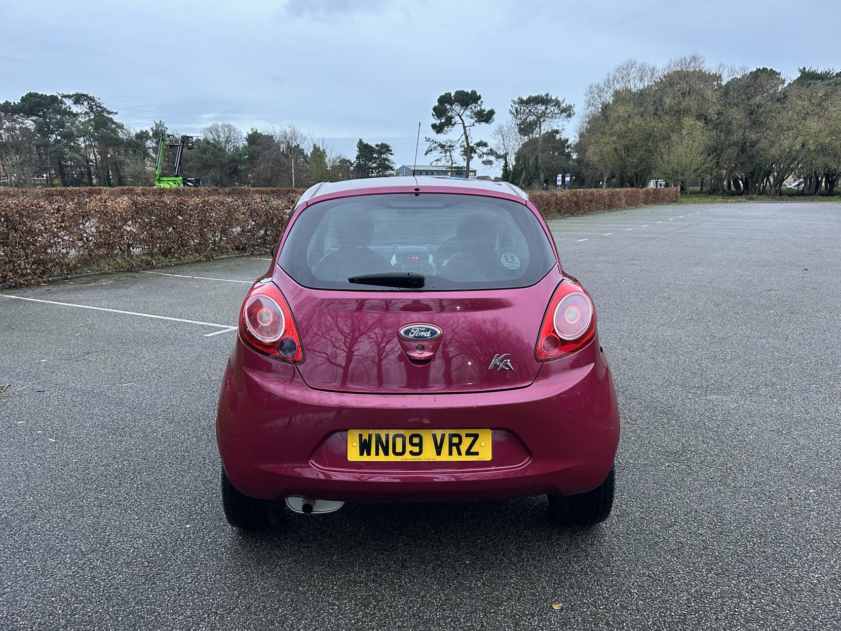 Ford Ka 1.2 Zetec Hatchback 3dr Petrol Manual Euro 4 (69 ps)