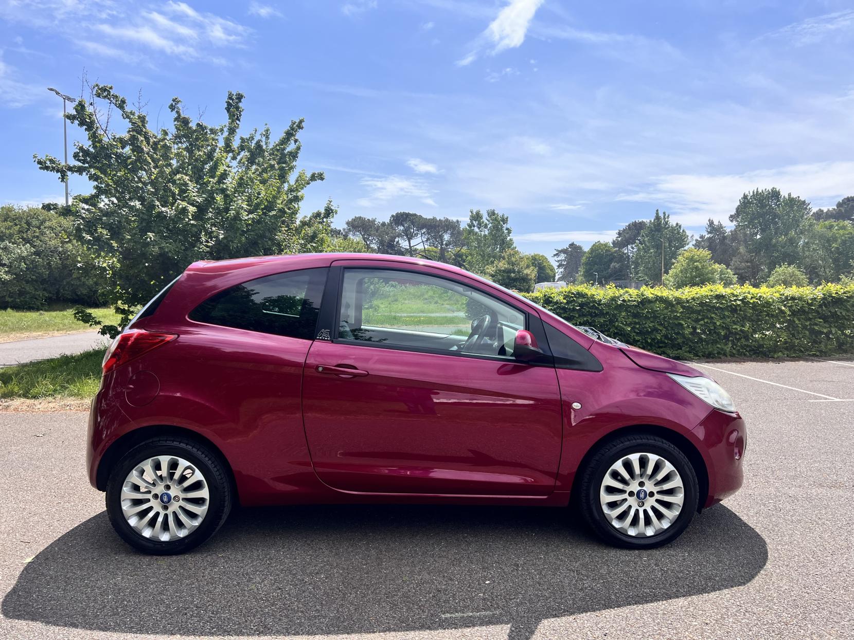 Ford Ka 1.2 Zetec Hatchback 3dr Petrol Manual Euro 4 (69 ps)