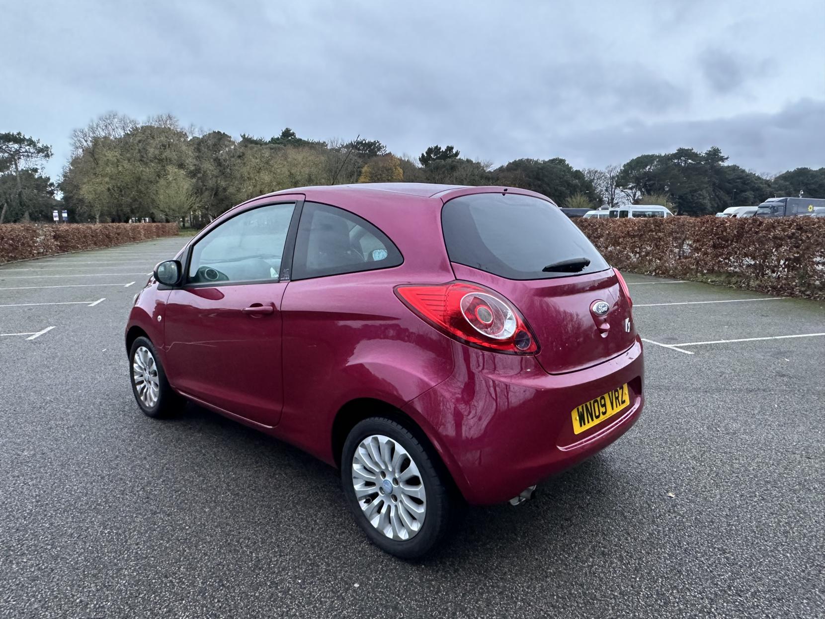 Ford Ka 1.2 Zetec Hatchback 3dr Petrol Manual Euro 4 (69 ps)