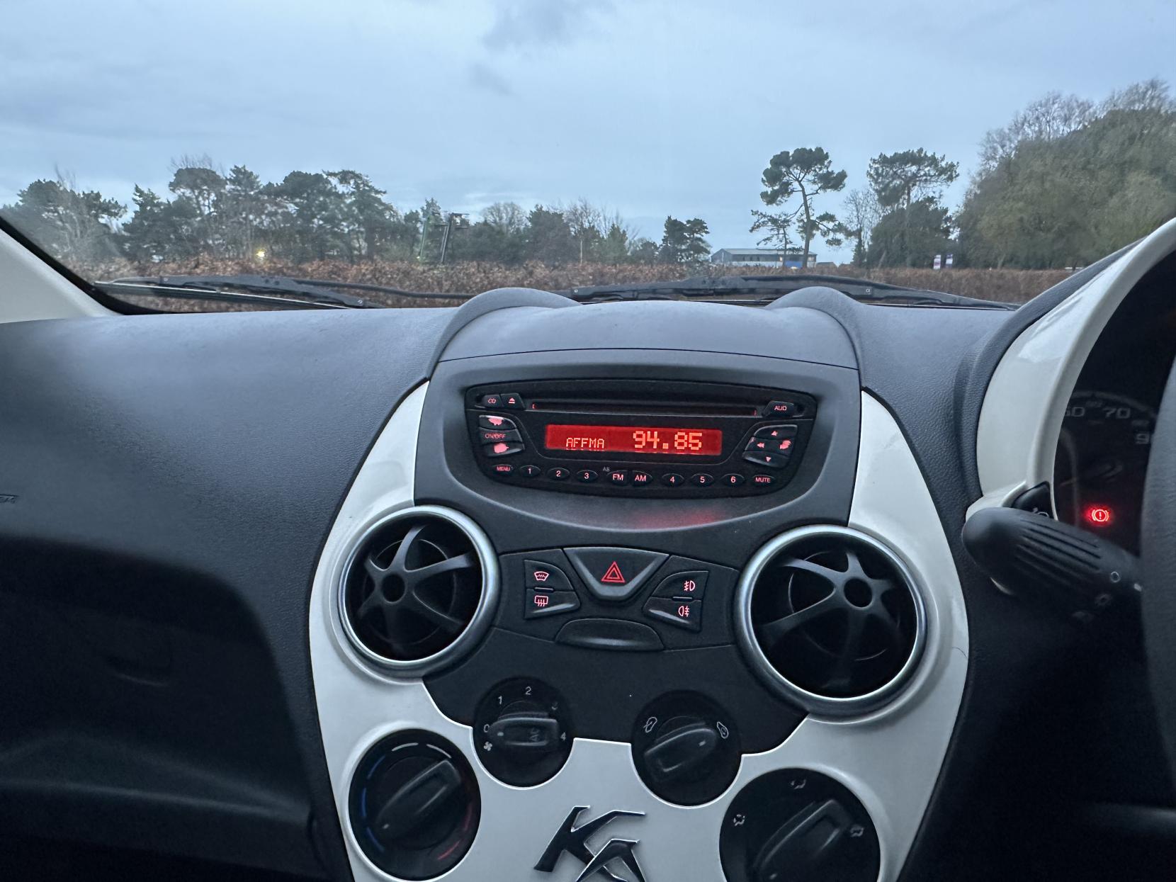 Ford Ka 1.2 Zetec Hatchback 3dr Petrol Manual Euro 4 (69 ps)