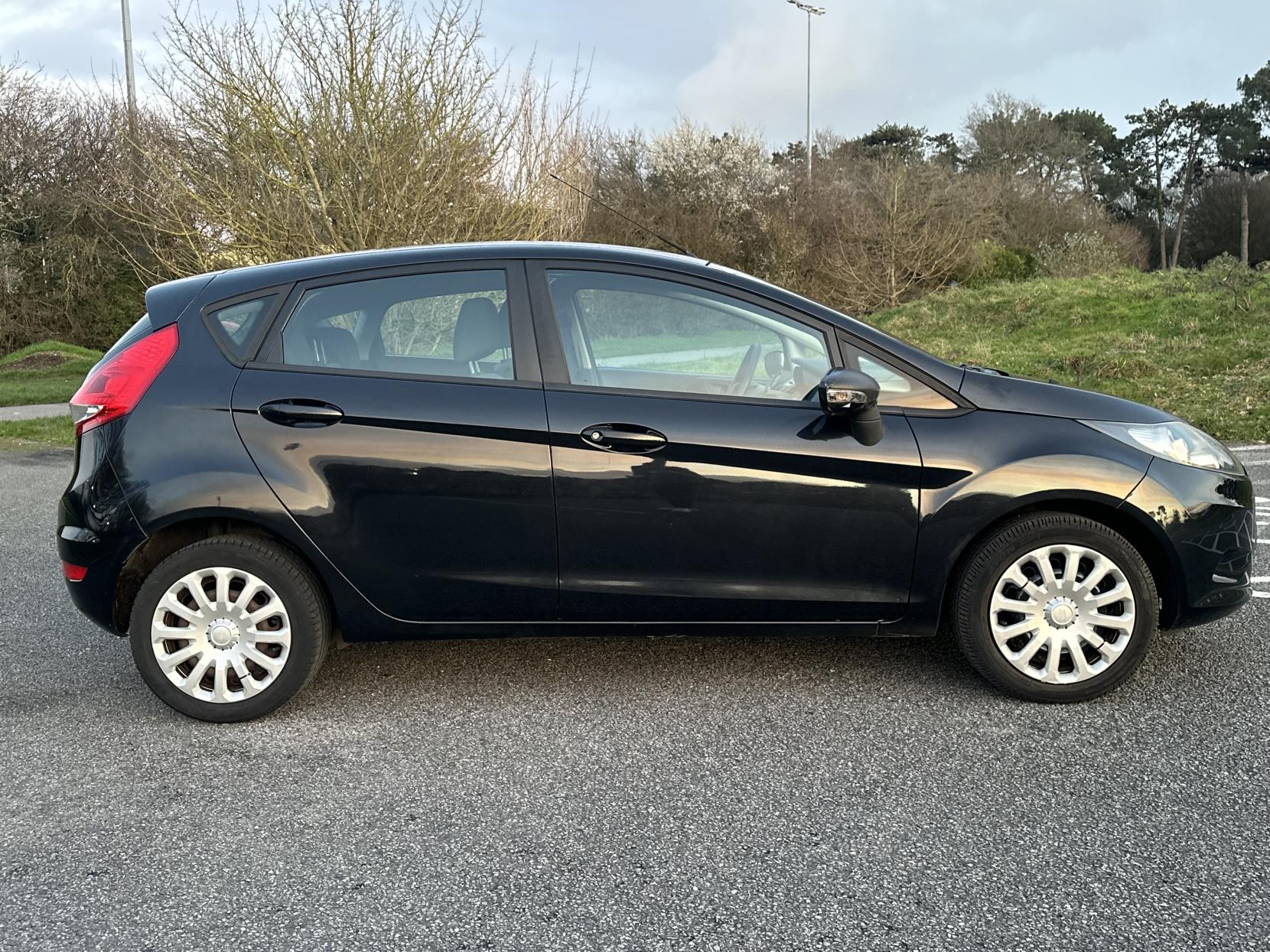 Ford Fiesta 1.25 Style Hatchback 5dr Petrol Manual (133 g/km, 81 bhp)