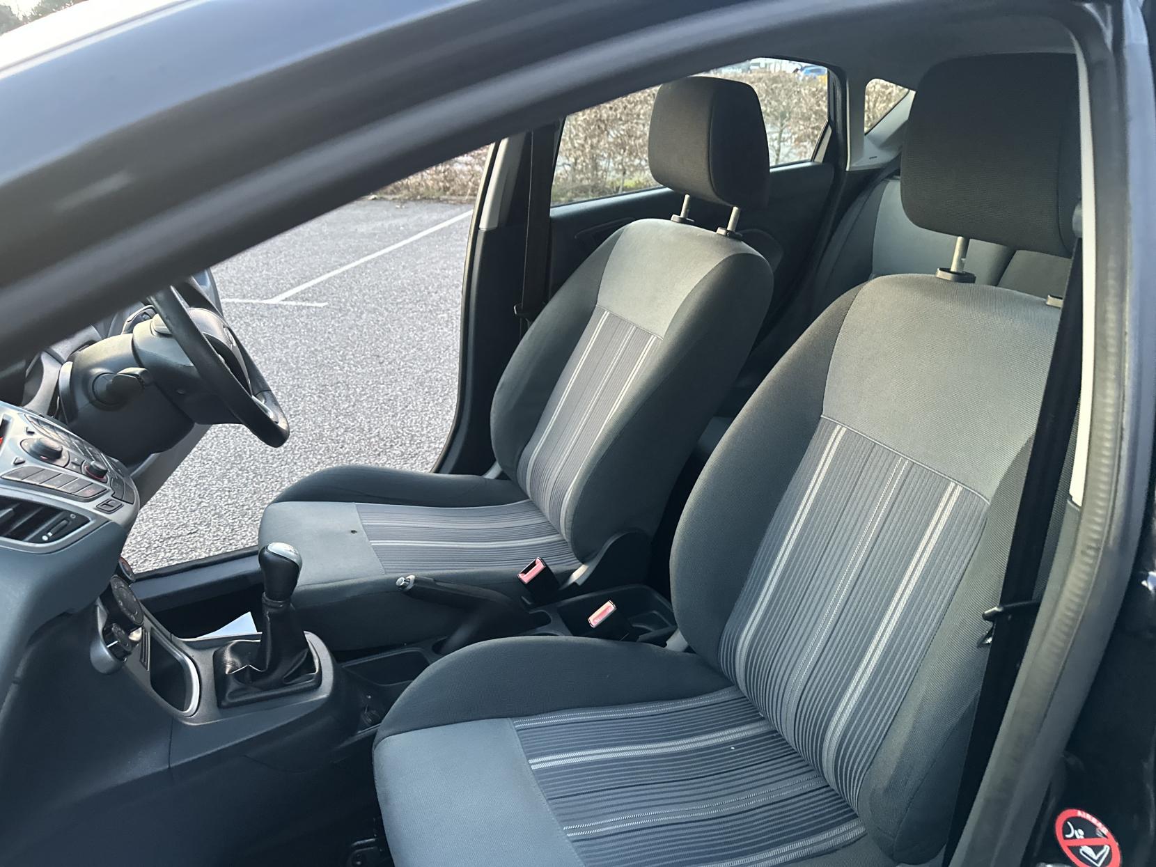 Ford Fiesta 1.25 Style Hatchback 5dr Petrol Manual (133 g/km, 81 bhp)