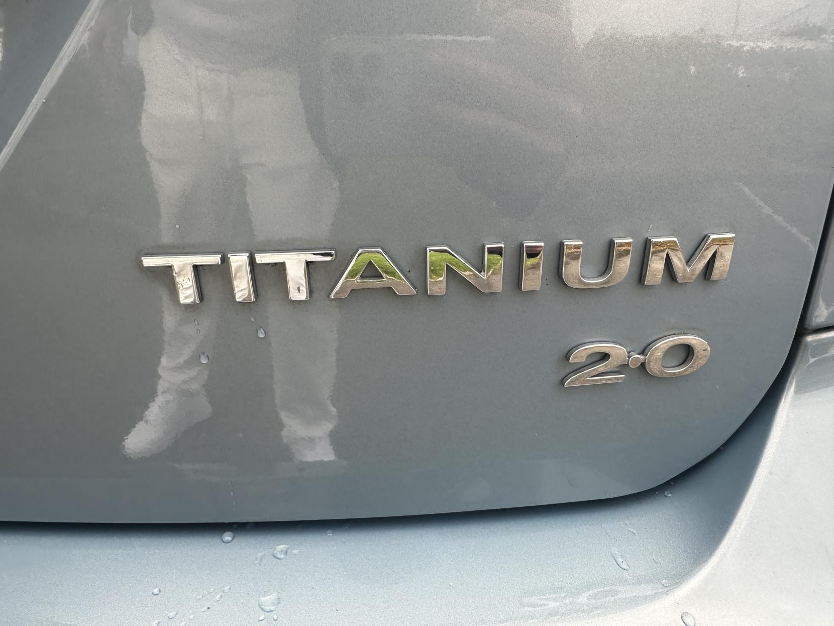 Ford Focus 2.0 Titanium Hatchback 5dr Petrol Manual (170 g/km, 143 bhp)