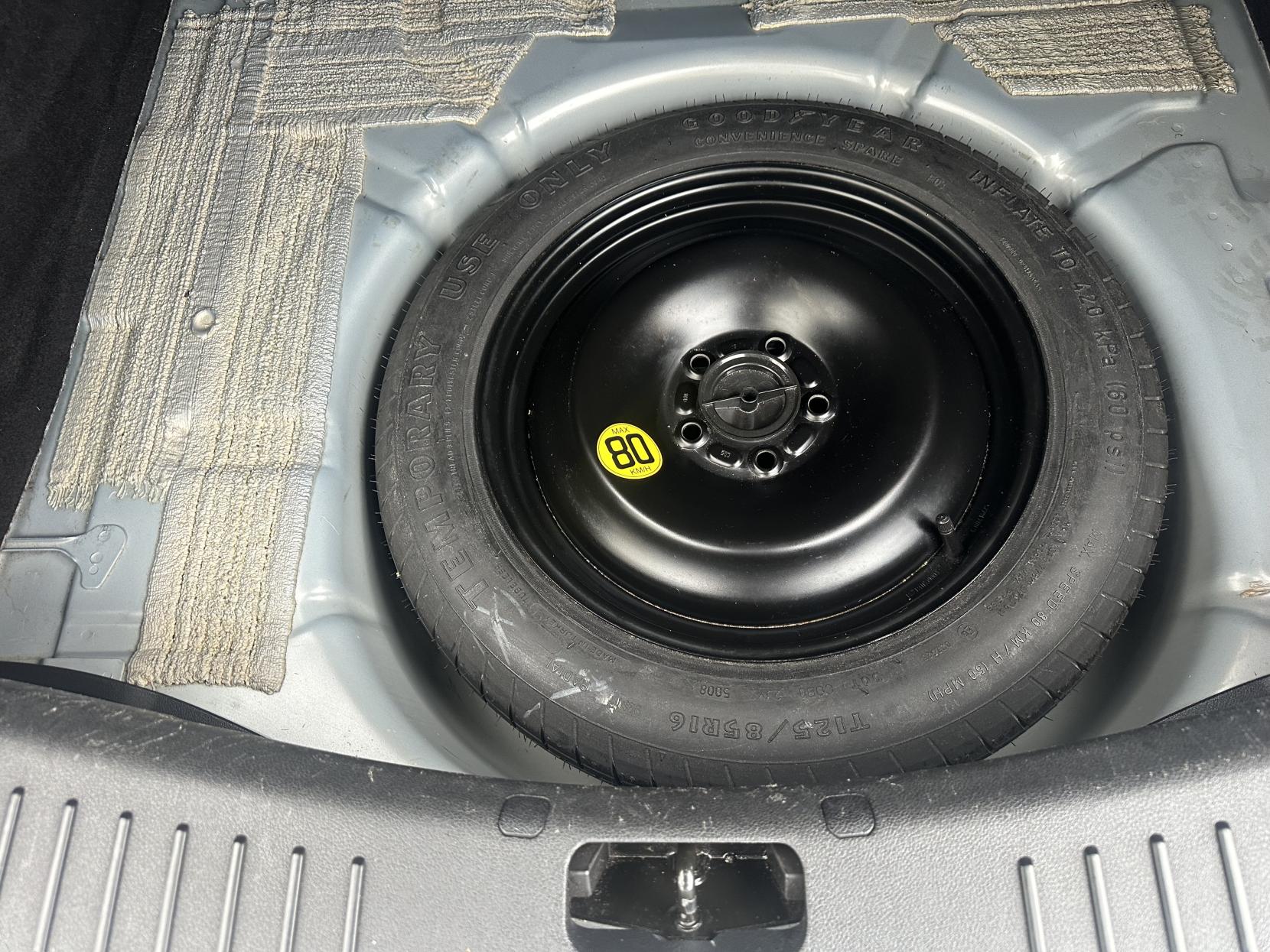 Ford Focus 2.0 Titanium Hatchback 5dr Petrol Manual (170 g/km, 143 bhp)