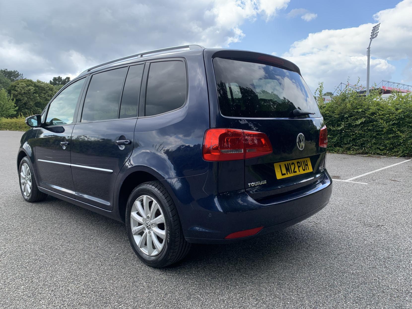 Volkswagen Touran 2.0 TDI Sport MPV 5dr Diesel Manual Euro 5 (140 ps)