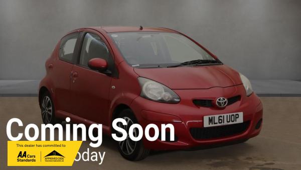 Toyota AYGO 1.0 VVT-i Ice Hatchback 5dr Petrol MultiMode Euro 5 (67 ps)