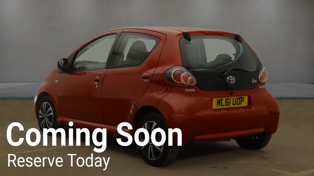 Toyota AYGO 1.0 VVT-i Ice Hatchback 5dr Petrol MultiMode Euro 5 (67 ps)