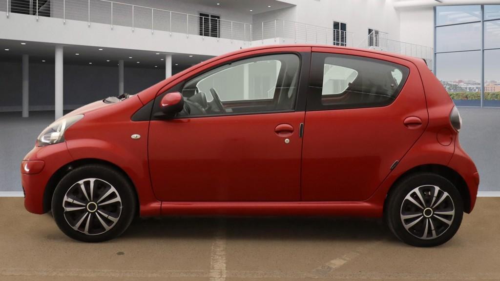 Toyota AYGO 1.0 VVT-i Ice Hatchback 5dr Petrol MultiMode Euro 5 (67 ps)