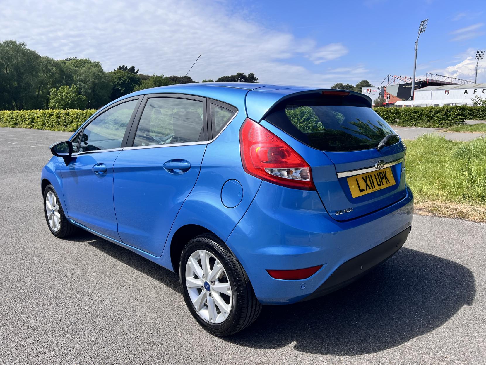 Ford Fiesta 1.25 Zetec Hatchback 5dr Petrol Manual (129 g/km, 81 bhp)