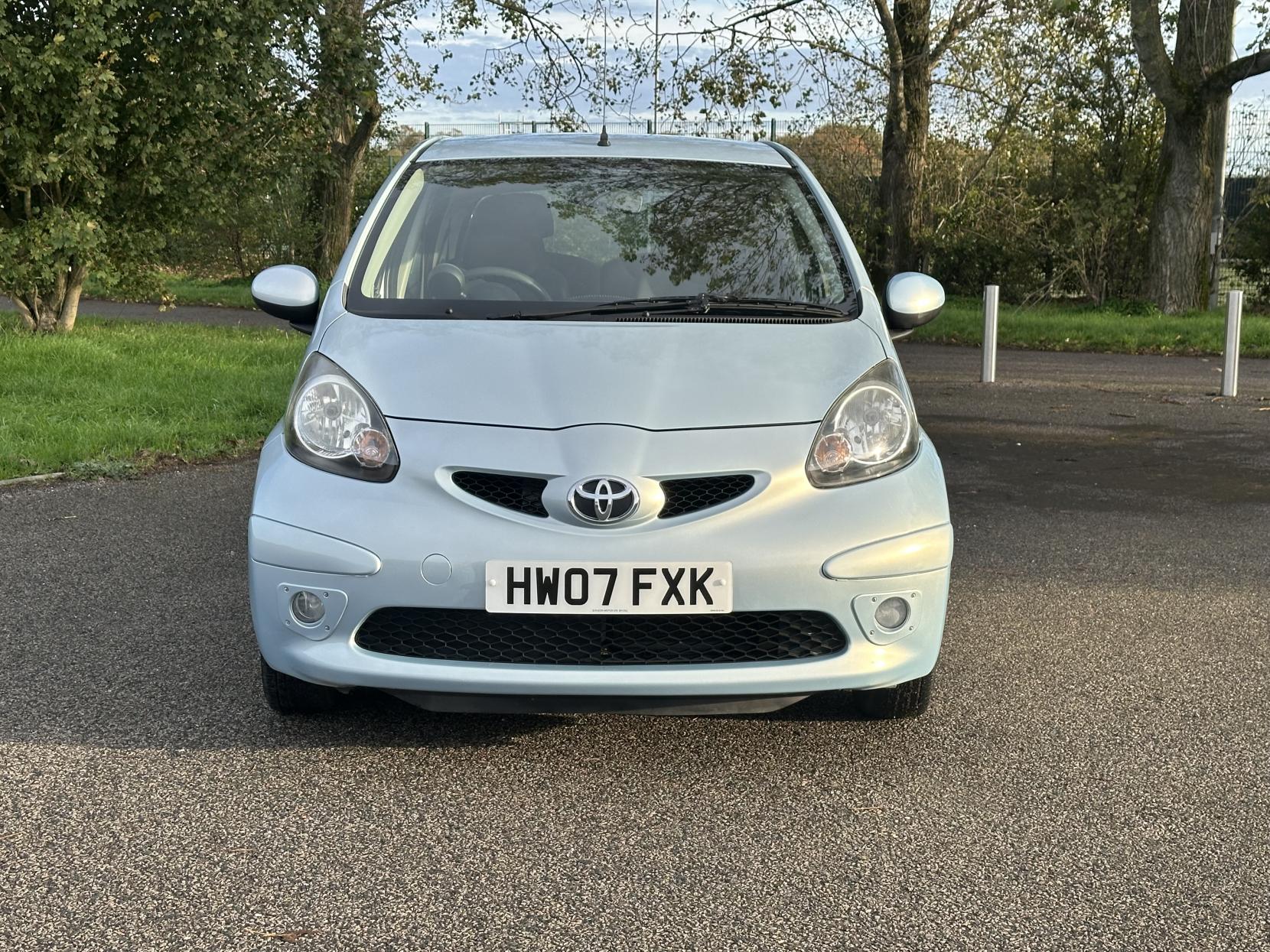 Toyota AYGO 1.0 VVT-i Sport Hatchback 5dr Petrol MultiMode Euro 4 (67 bhp)