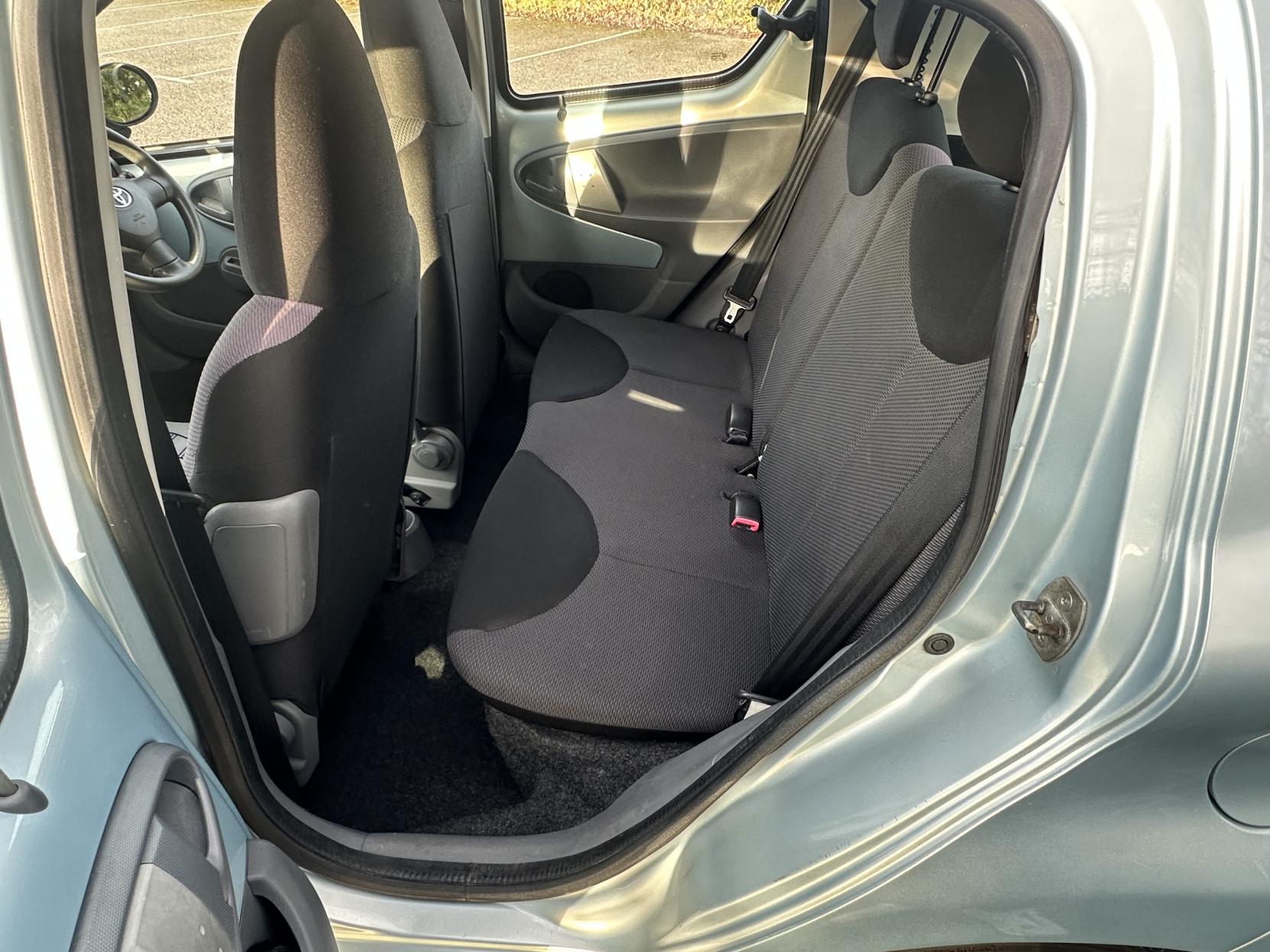 Toyota AYGO 1.0 VVT-i Sport Hatchback 5dr Petrol MultiMode Euro 4 (67 bhp)