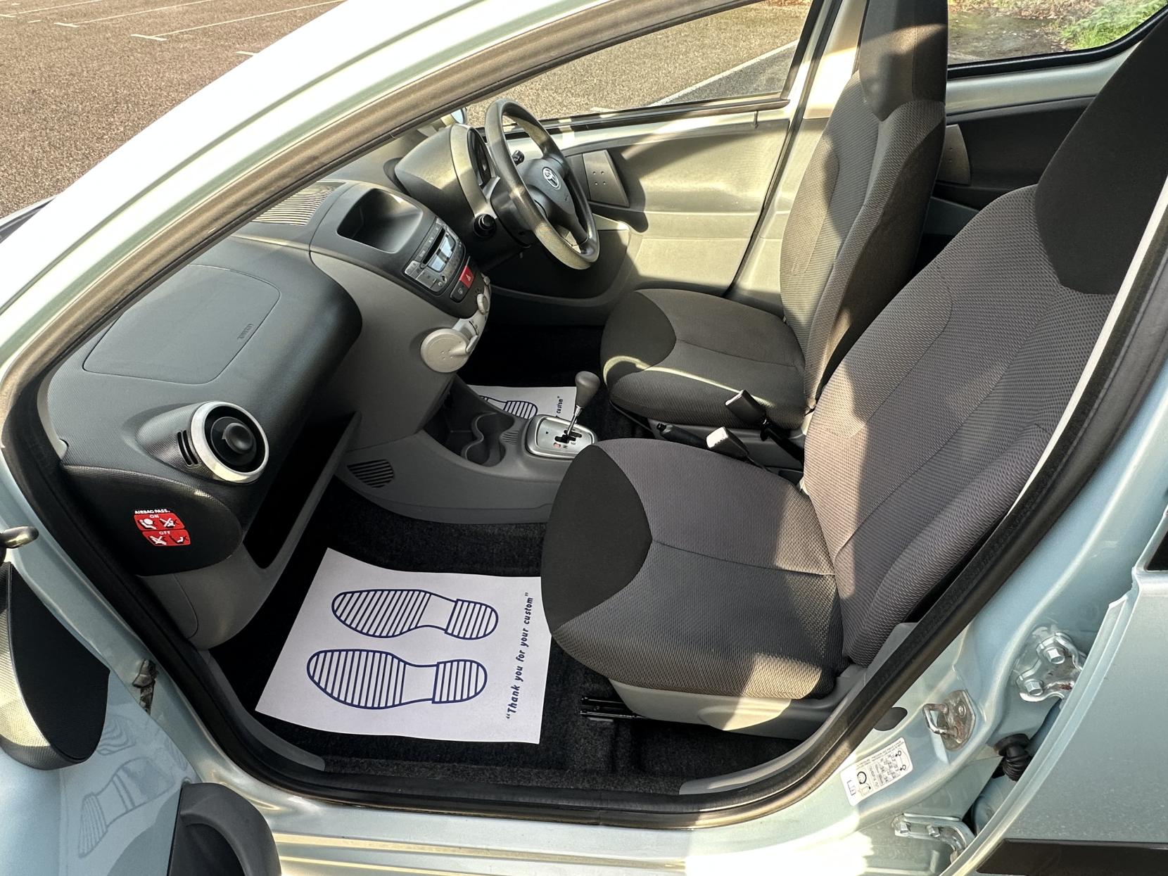 Toyota AYGO 1.0 VVT-i Sport Hatchback 5dr Petrol MultiMode Euro 4 (67 bhp)