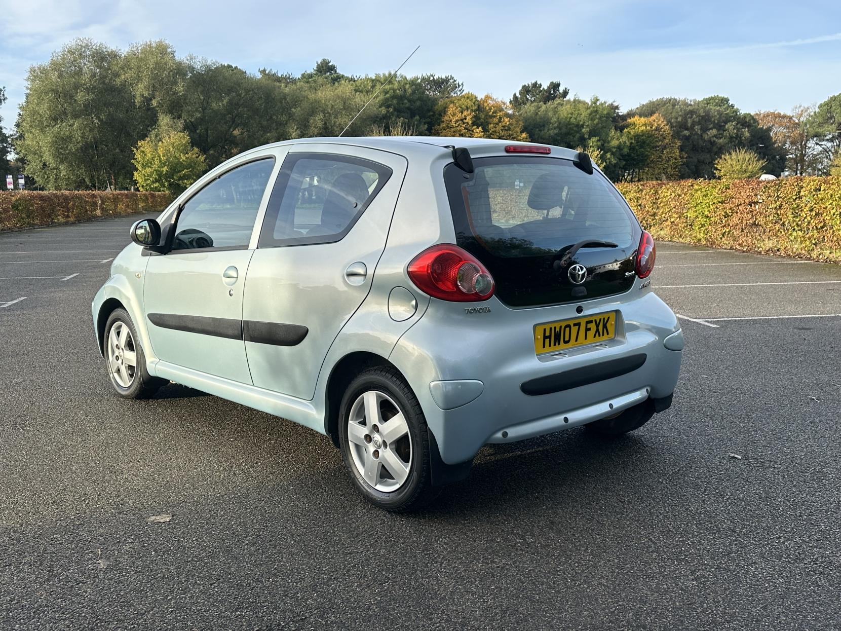 Toyota AYGO 1.0 VVT-i Sport Hatchback 5dr Petrol MultiMode Euro 4 (67 bhp)