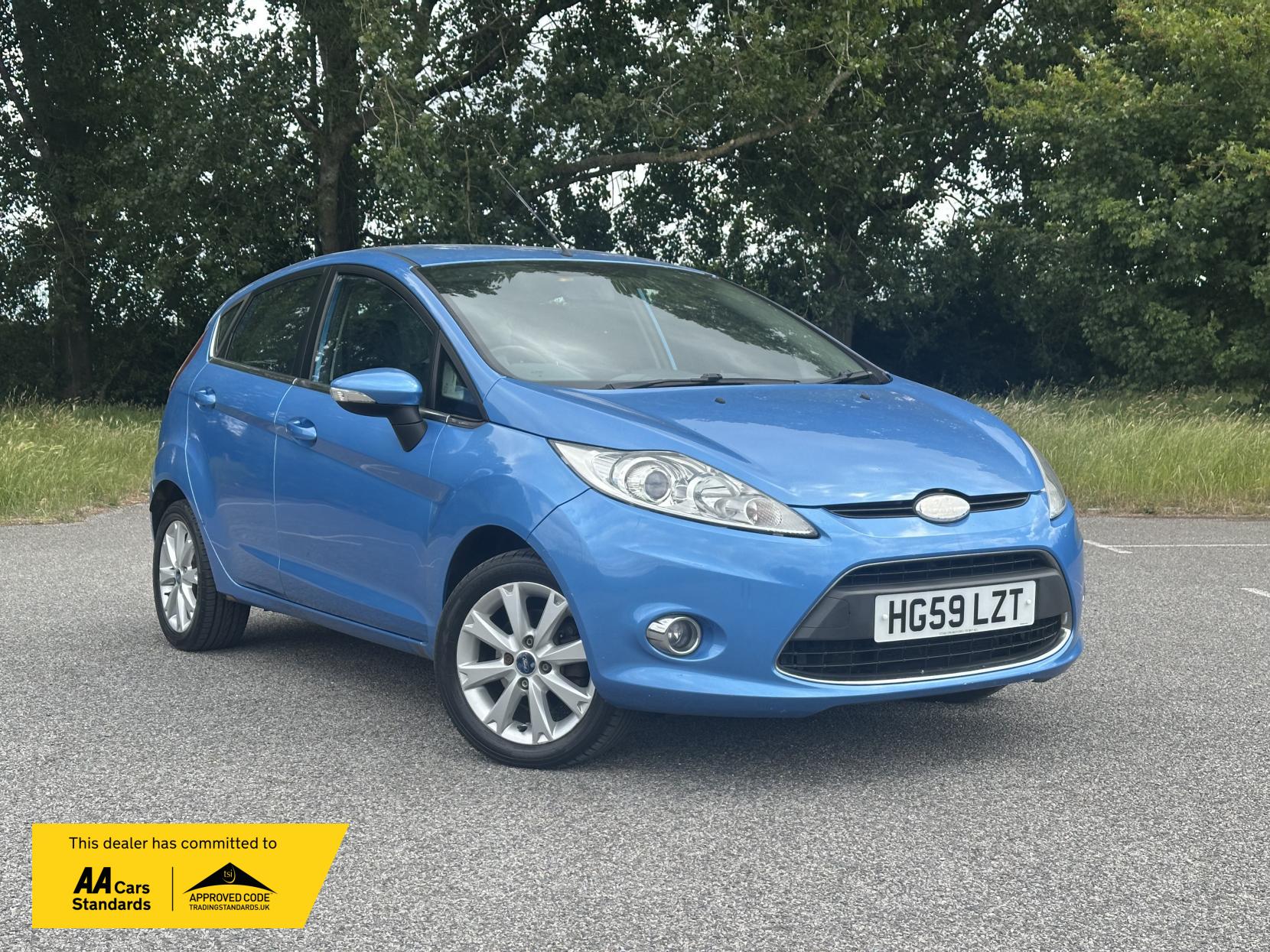 Ford Fiesta 1.4 TDCi Zetec Hatchback 5dr Diesel Manual (110 g/km, 67 bhp)