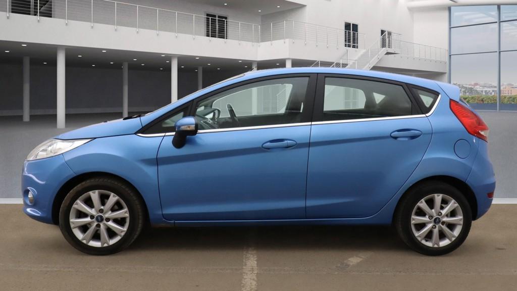 Ford Fiesta 1.4 TDCi Zetec Hatchback 5dr Diesel Manual (110 g/km, 67 bhp)