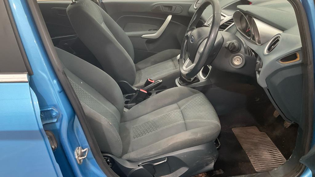 Ford Fiesta 1.4 TDCi Zetec Hatchback 5dr Diesel Manual (110 g/km, 67 bhp)