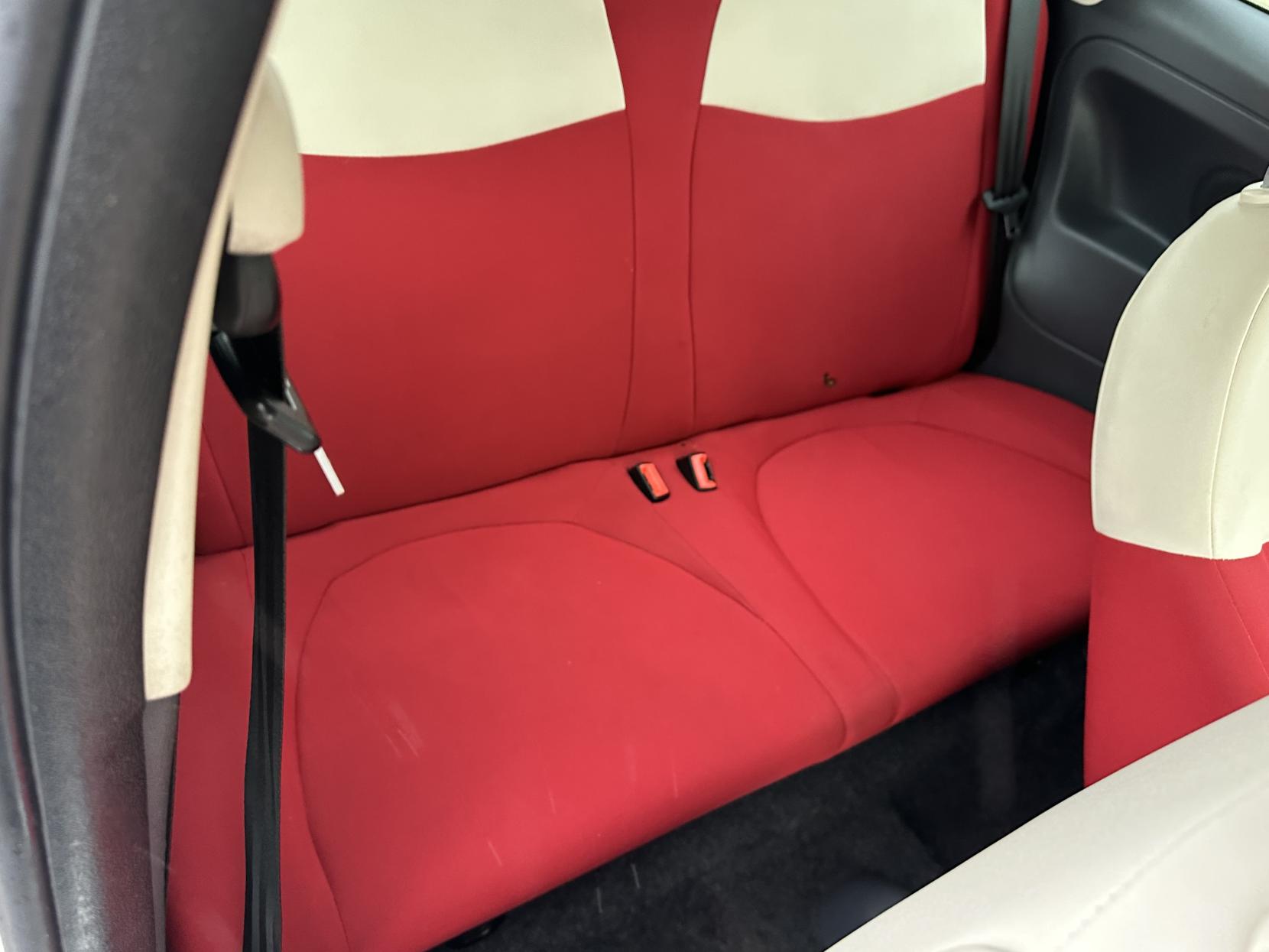 Fiat 500 1.2 Pop Hatchback 3dr Petrol Manual Euro 5 (s/s) (69 bhp)