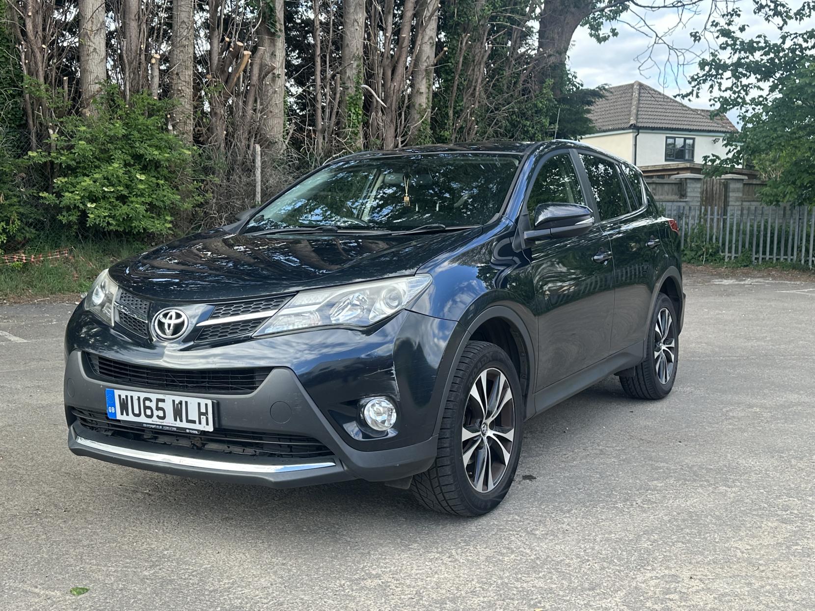 Toyota RAV4 2.0 Icon SUV (2015 - 2019)
