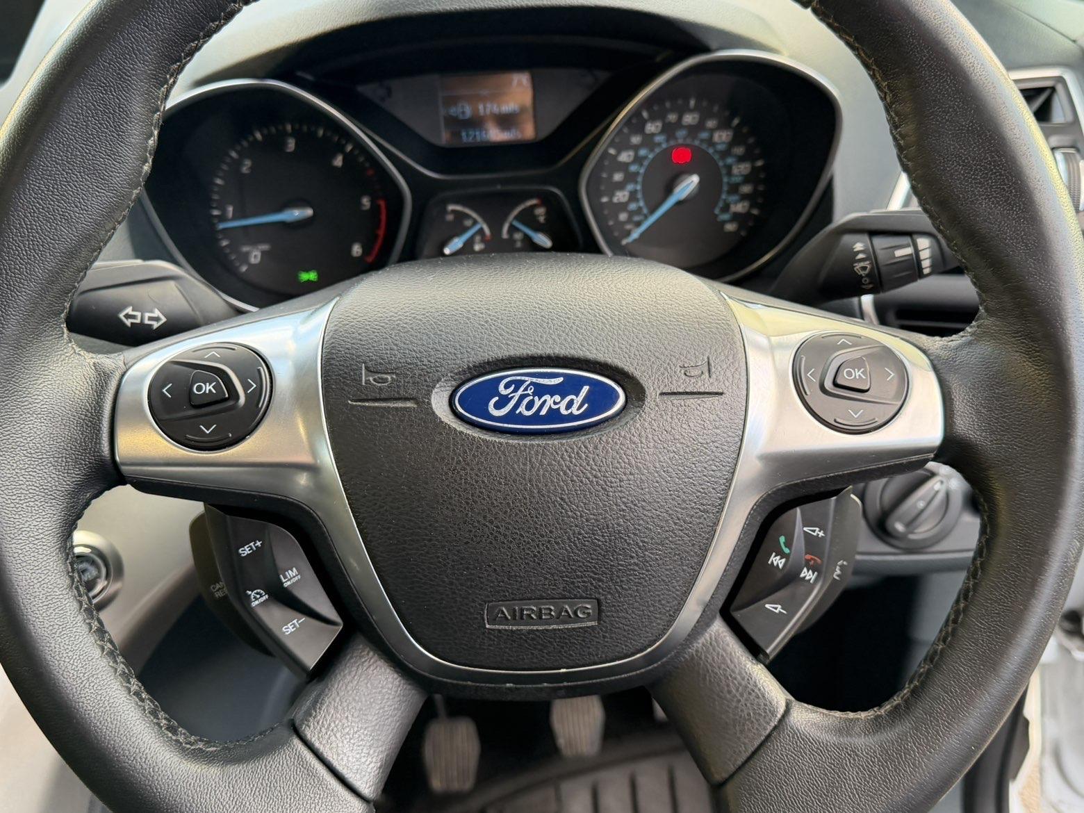 Ford C-Max 1.6 TDCi Titanium MPV 5dr Diesel Manual Euro 5 (115 ps)