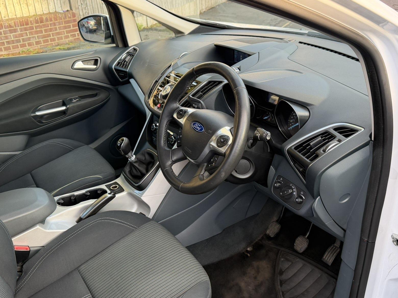 Ford C-Max 1.6 TDCi Titanium MPV 5dr Diesel Manual Euro 5 (115 ps)