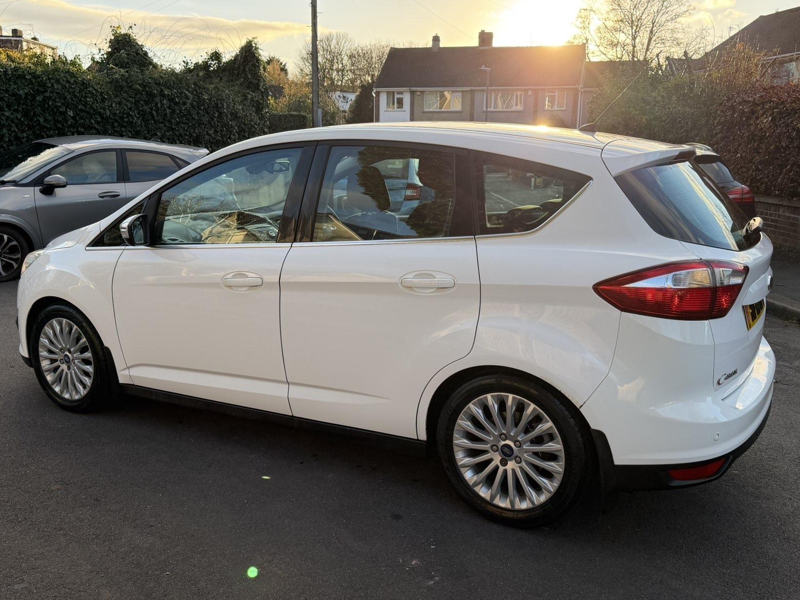 Ford C-Max 1.6 TDCi Titanium MPV 5dr Diesel Manual Euro 5 (115 ps)