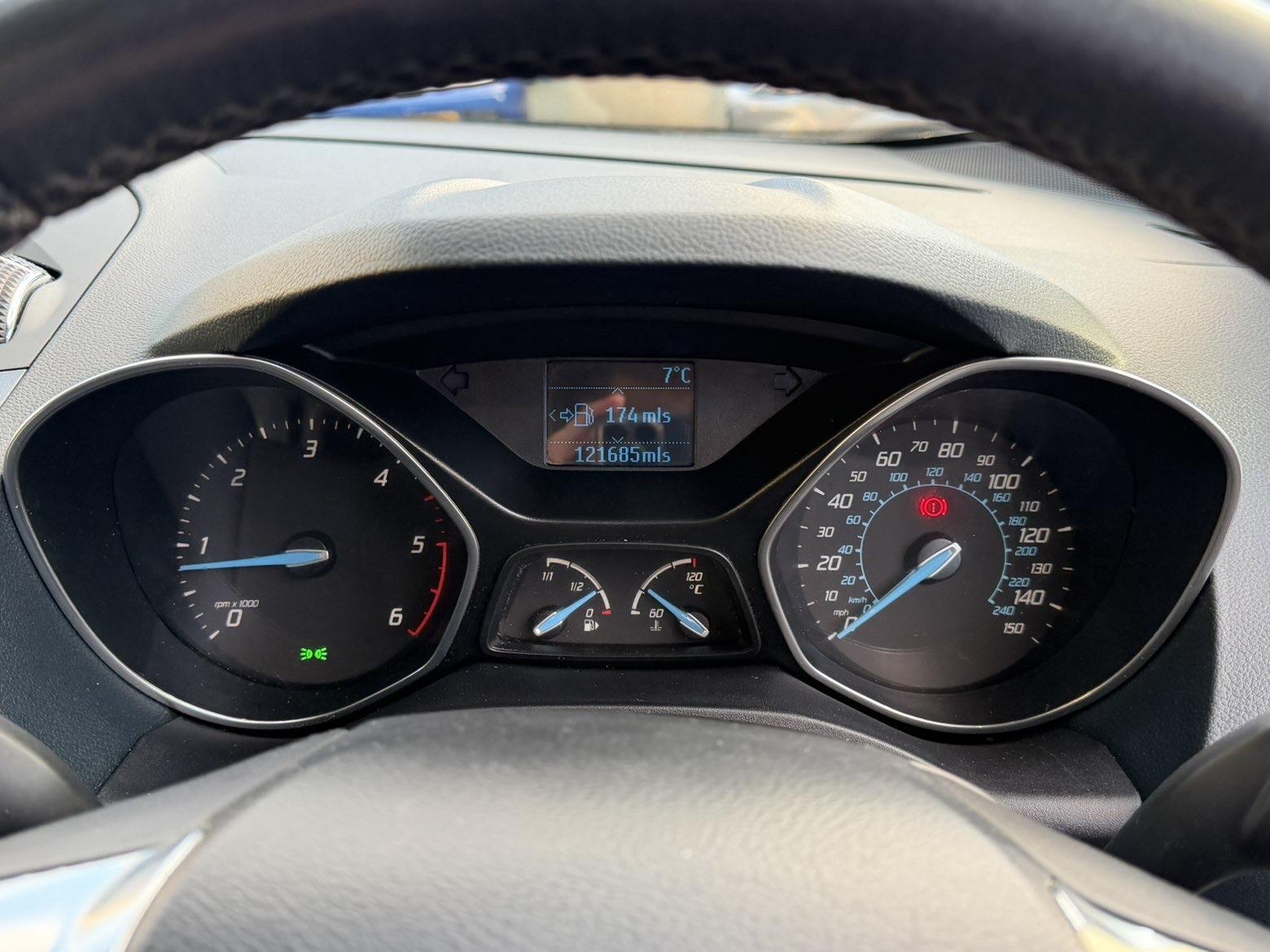 Ford C-Max 1.6 TDCi Titanium MPV 5dr Diesel Manual Euro 5 (115 ps)