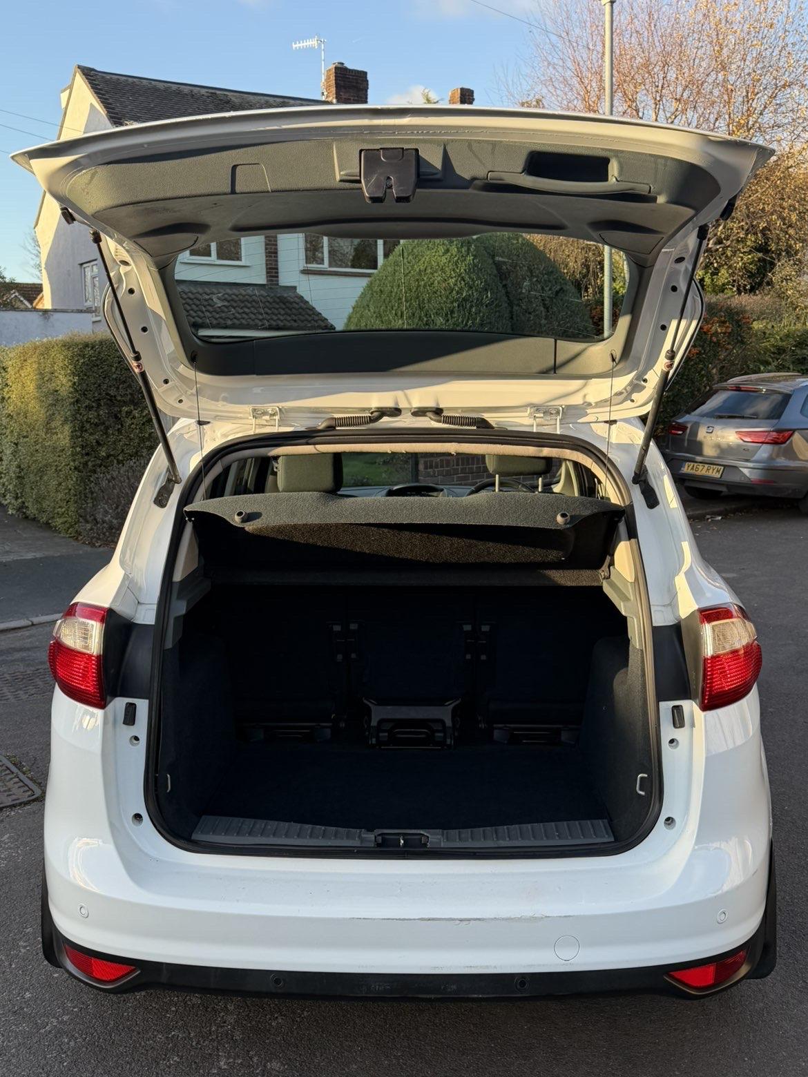 Ford C-Max 1.6 TDCi Titanium MPV 5dr Diesel Manual Euro 5 (115 ps)