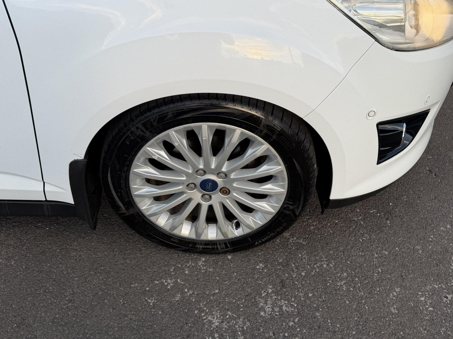 Ford C-Max 1.6 TDCi Titanium MPV 5dr Diesel Manual Euro 5 (115 ps)