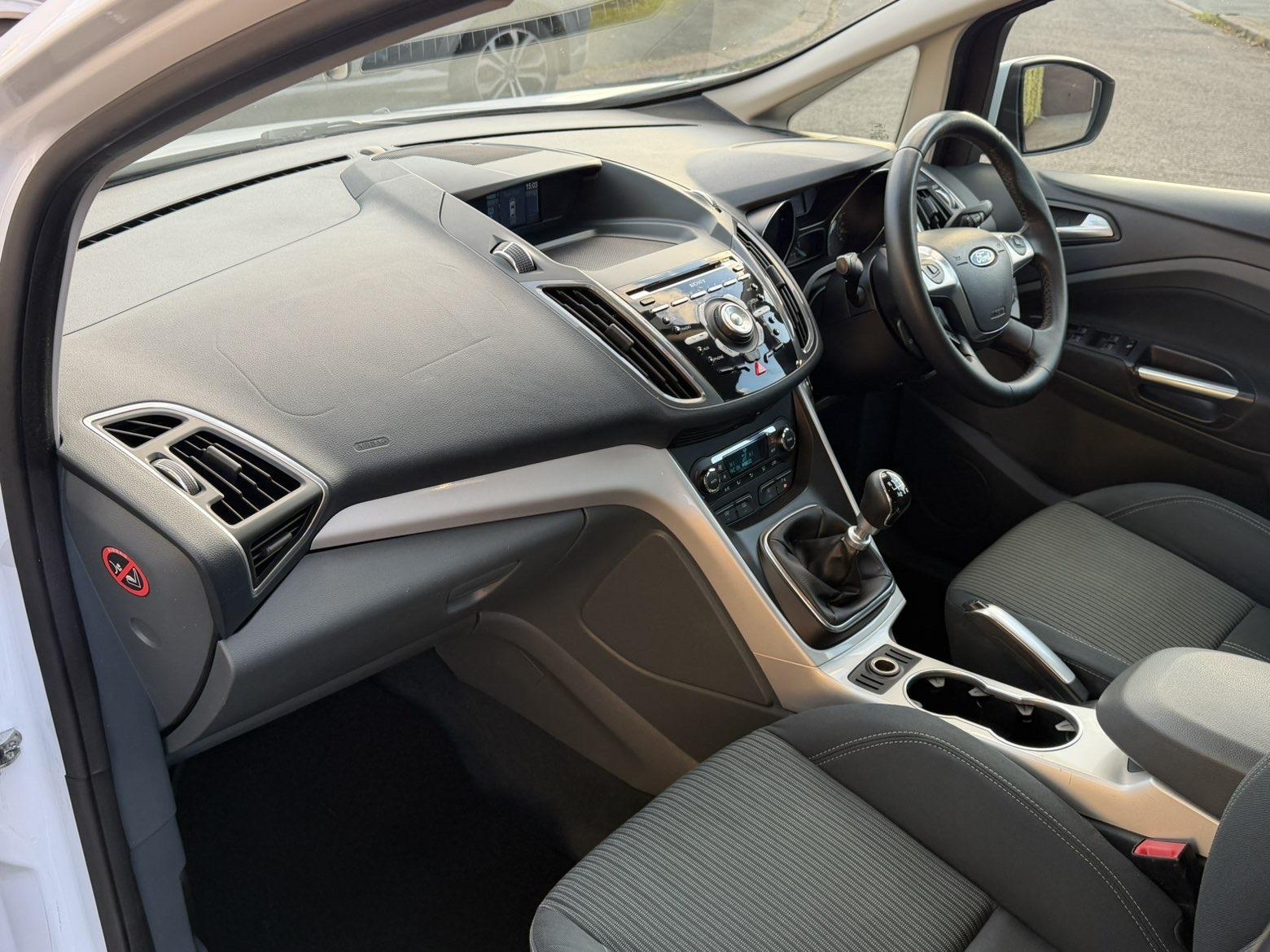 Ford C-Max 1.6 TDCi Titanium MPV 5dr Diesel Manual Euro 5 (115 ps)