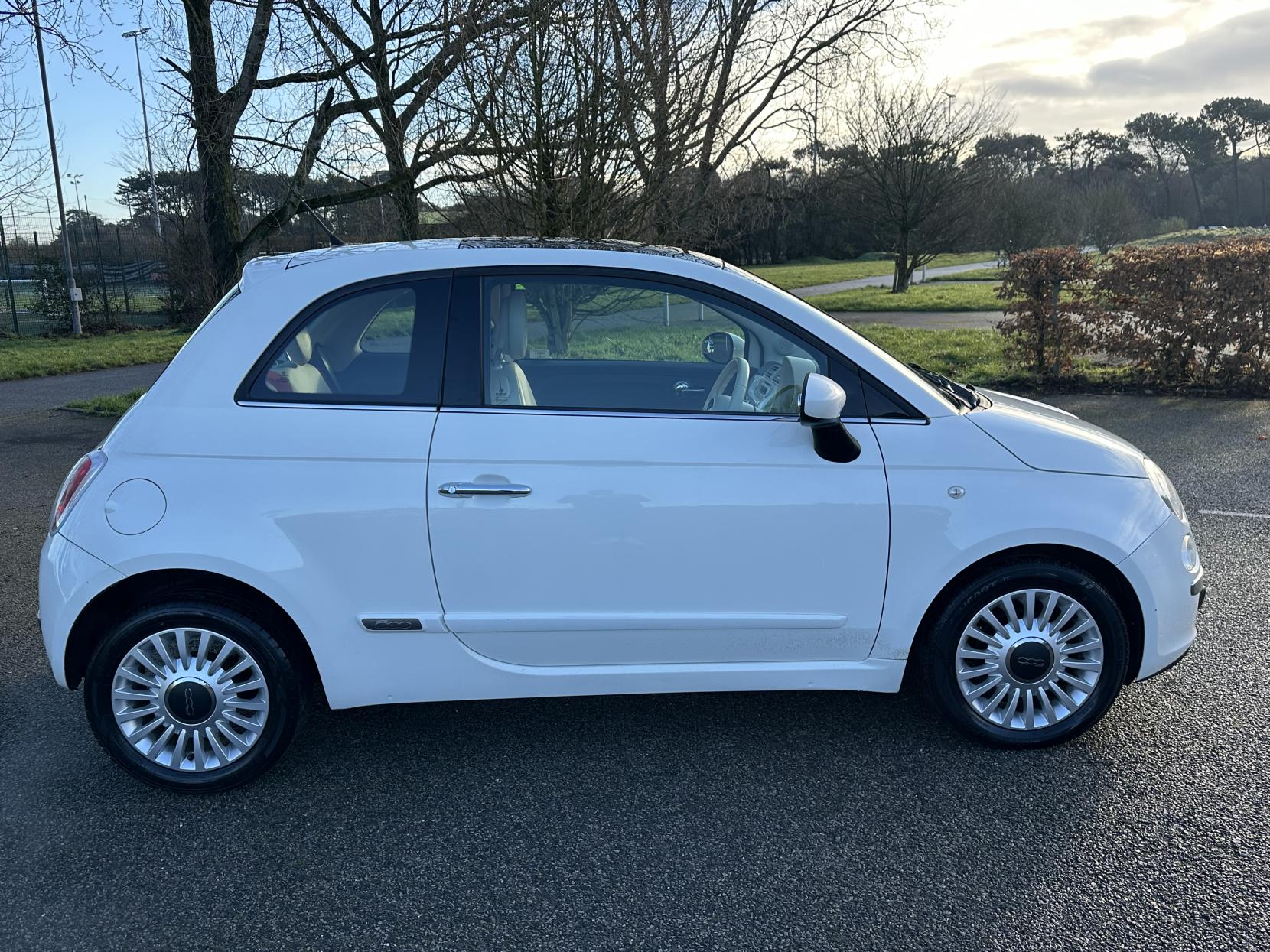 Fiat 500 1.2 Lounge Hatchback 3dr Petrol Manual Euro 5 (s/s) (69 bhp)