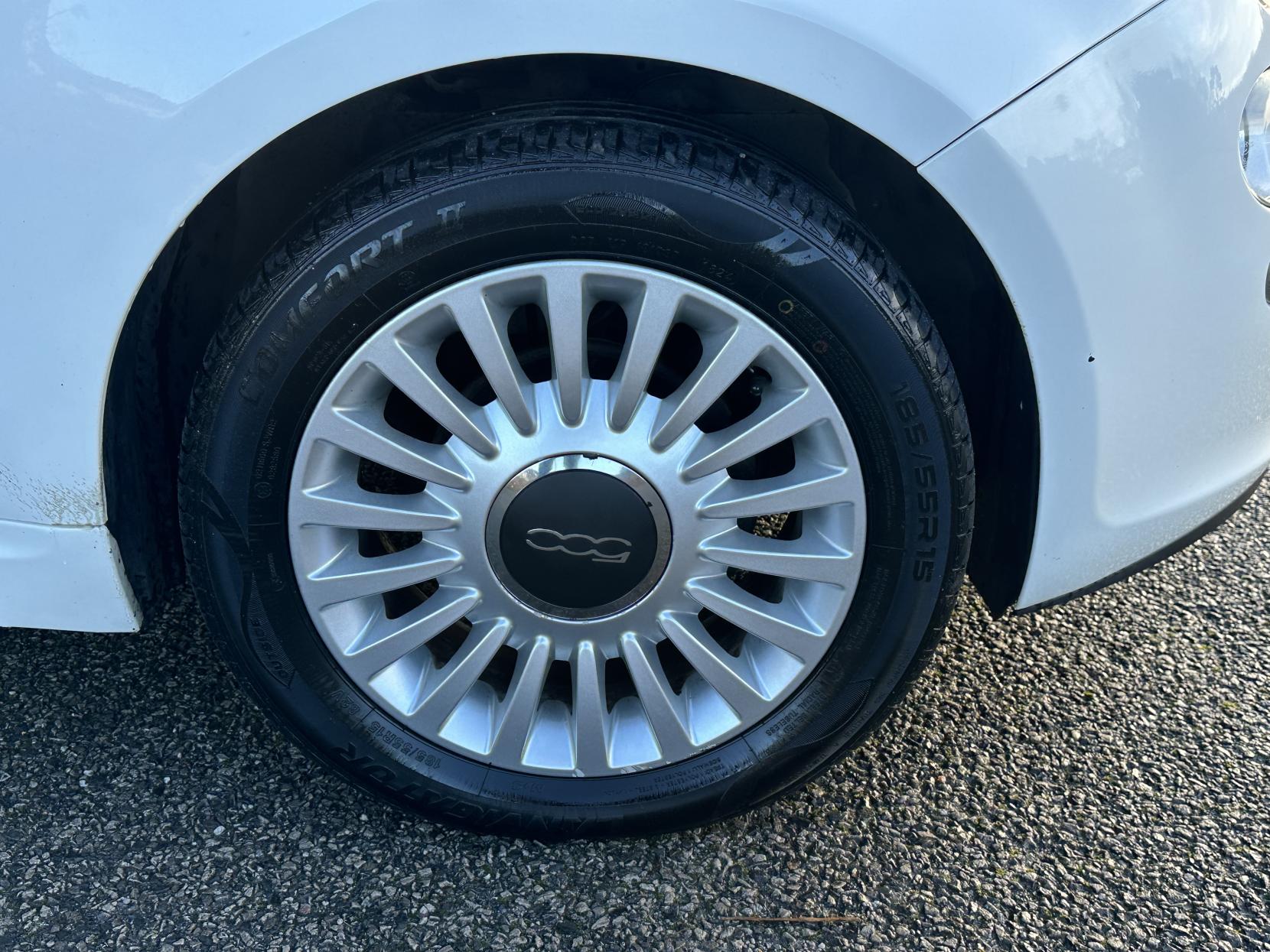 Fiat 500 1.2 Lounge Hatchback 3dr Petrol Manual Euro 5 (s/s) (69 bhp)