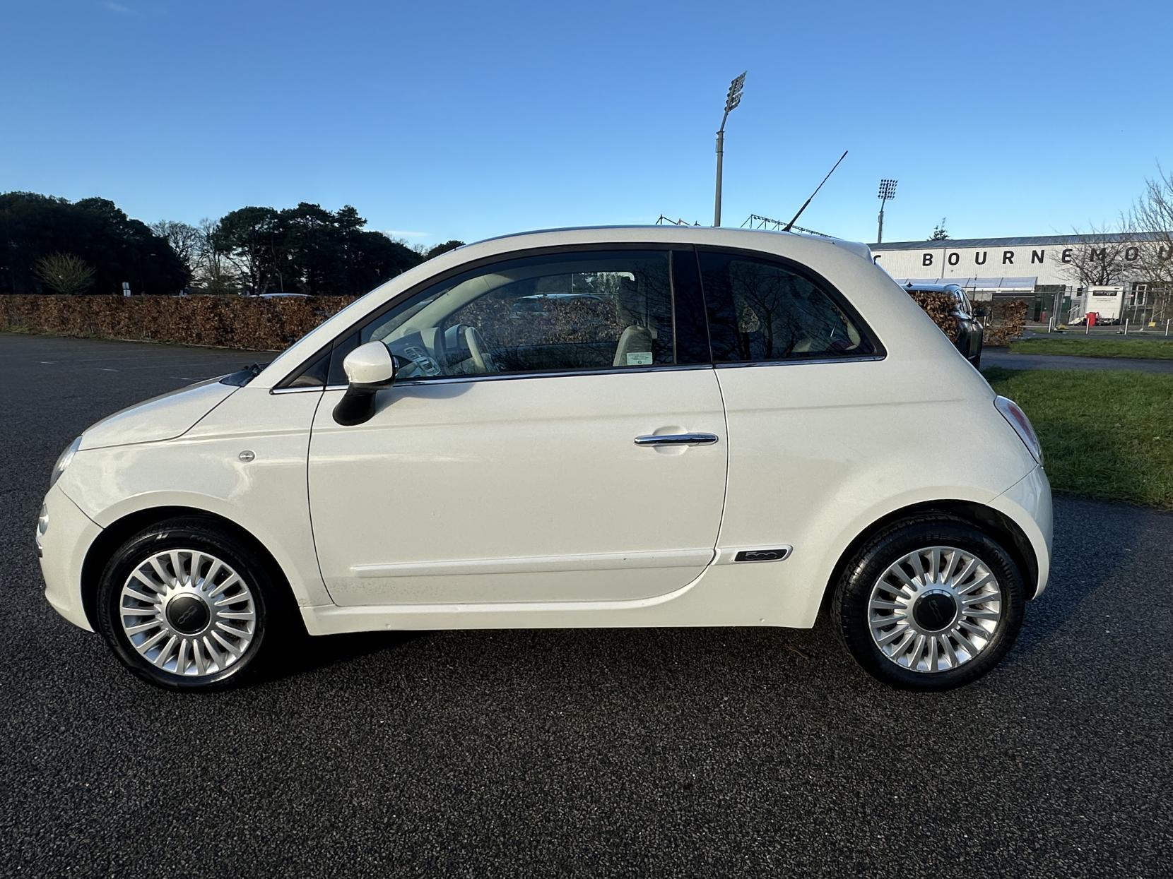 Fiat 500 1.2 Lounge Hatchback 3dr Petrol Manual Euro 5 (s/s) (69 bhp)