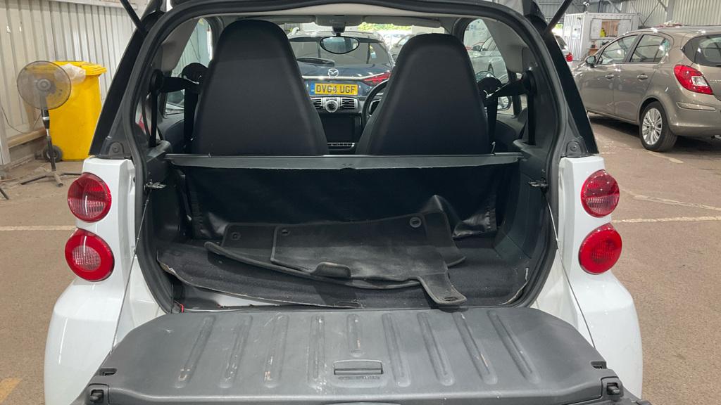Smart fortwo 1.0 MHD Pure Coupe 2dr Petrol Auto Euro 4 (61 bhp)